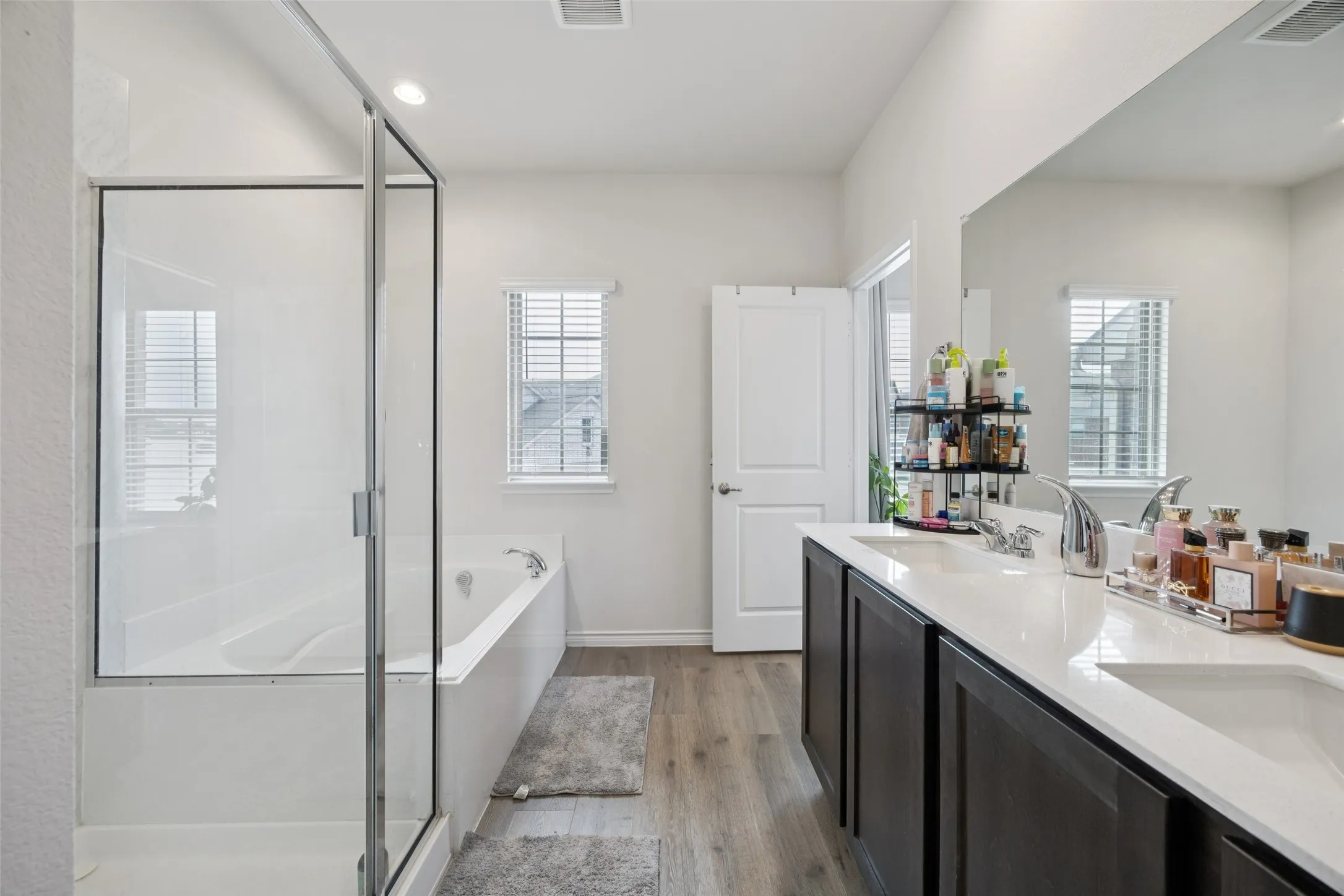 Townhouse For Sale in Dallas County , 2028 Saddle Way, Mesquite, Texas 75149, 3 Bedroom, 3 Bathroom, 2 Garage spaces, 1,737 Sqft, built in 2022, mls#21297254, Real Estate Agent in Mesquite, Homes For Sale in Dallas county, Homes For Sale in Mesquite, Realtor in Mesquite Texas, Real Estate Brokerage Independent Realty Texas, Luminita Cordes Realtor