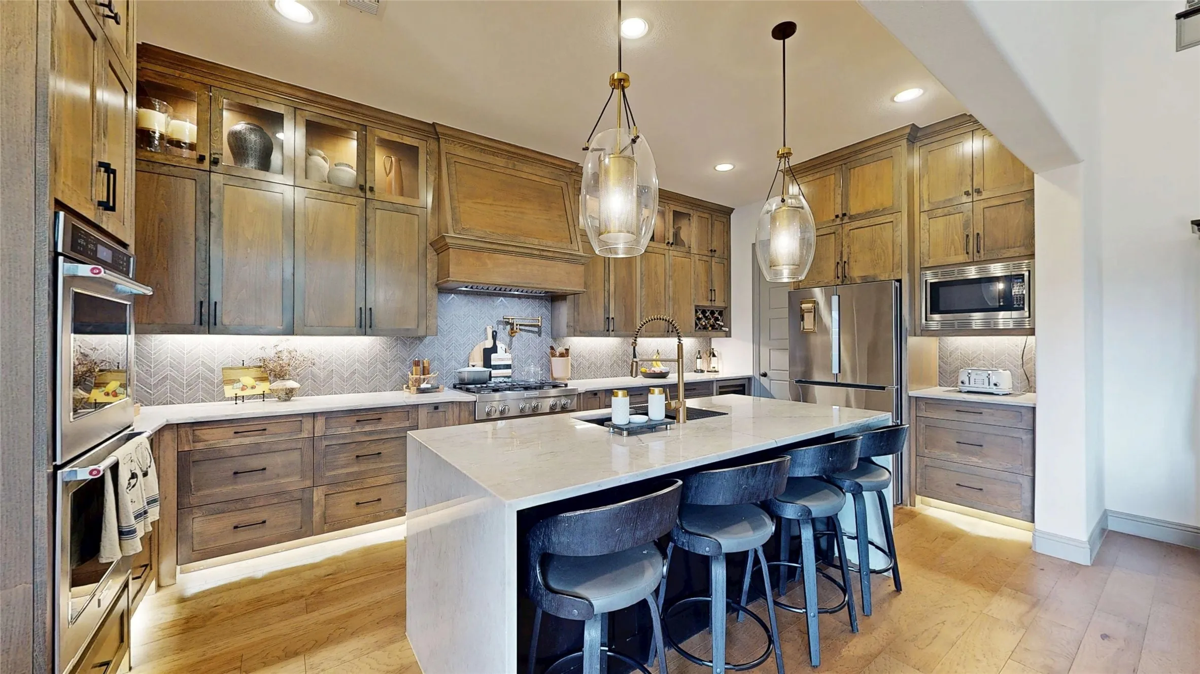 Single Family Residence For Sale in Collin County , 1631 Sunset Avenue, Prosper, Texas 75078, 4 Bedroom, 5 Bathroom, 3 Garage spaces, 3,671 Sqft, built in 2021, mls#21300136, Real Estate Agent in Prosper, Homes For Sale in Collin county, Homes For Sale in Prosper, Realtor in Prosper Texas, Real Estate Brokerage Independent Realty Texas, Luminita Cordes Realtor