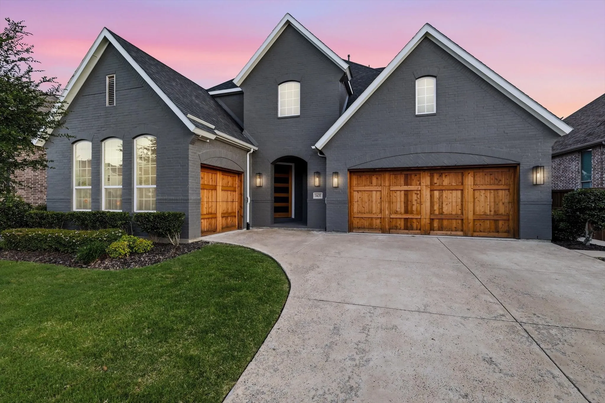 Single Family Residence For Sale in Collin County , 1631 Sunset Avenue, Prosper, Texas 75078, 4 Bedroom, 5 Bathroom, 3 Garage spaces, 3,671 Sqft, built in 2021, mls#21300136, Real Estate Agent in Prosper, Homes For Sale in Collin county, Homes For Sale in Prosper, Realtor in Prosper Texas, Real Estate Brokerage Independent Realty Texas, Luminita Cordes Realtor