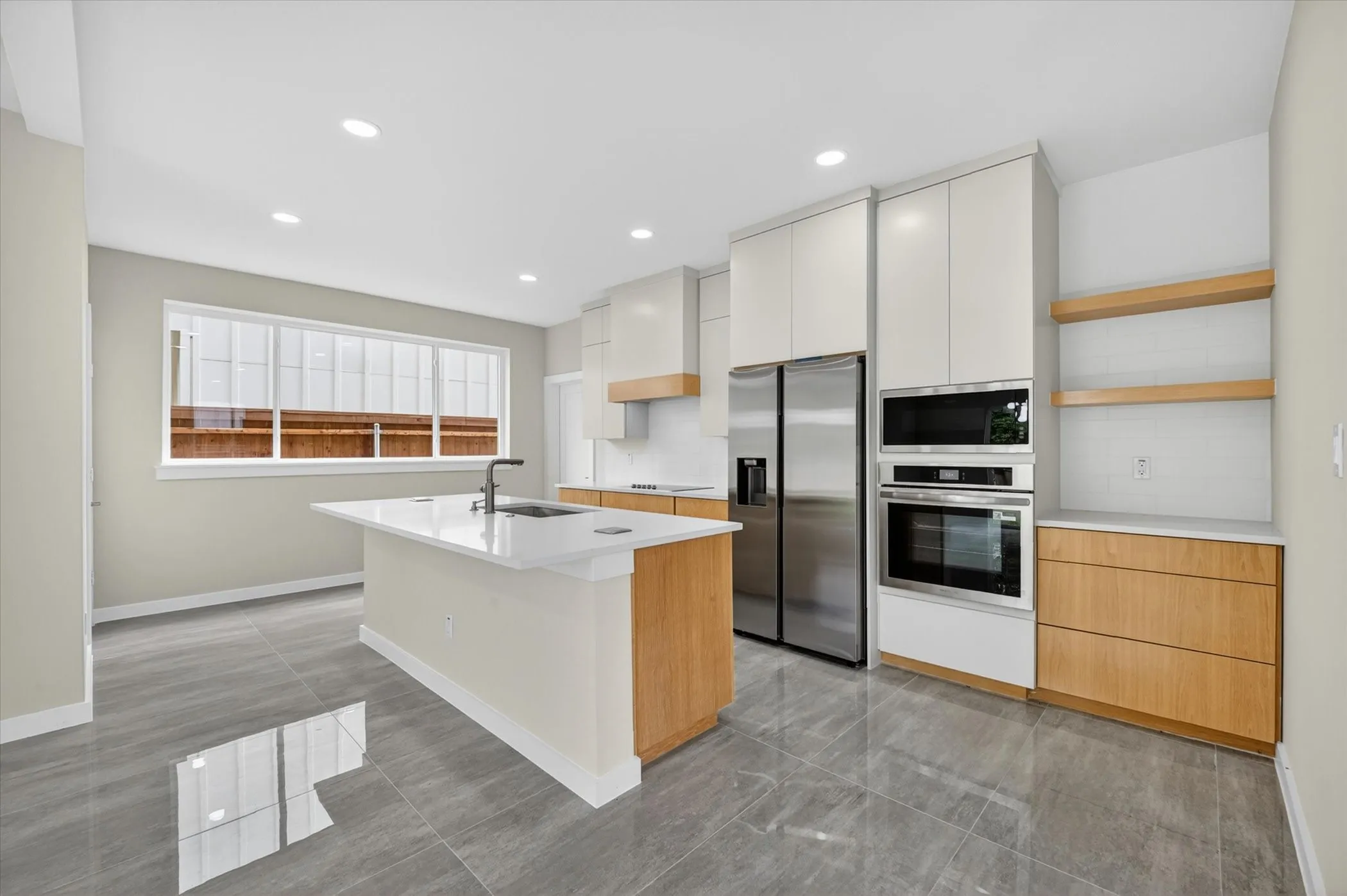Single Family Residence For Sale in Dallas County , 115 Rolston Road, Irving, Texas 75060, 3 Bedroom, 3 Bathroom, 2 Garage spaces, 2,759 Sqft, built in 2024, mls#21297186, Real Estate Agent in Irving, Homes For Sale in Dallas county, Homes For Sale in Irving, Realtor in Irving Texas, Real Estate Brokerage Independent Realty Texas, Luminita Cordes Realtor