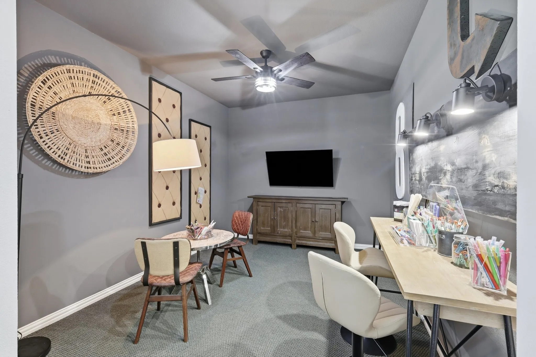 Single Family Residence For Sale in Denton County , 1112 Homestead Way, Argyle, Texas 76226, 4 Bedroom, 3 Bathroom, 2 Garage spaces, 2,969 Sqft, built in 2017, mls#21295343, Real Estate Agent in Argyle, Homes For Sale in Denton county, Homes For Sale in Argyle, Realtor in Argyle Texas, Real Estate Brokerage Independent Realty Texas, Luminita Cordes Realtor