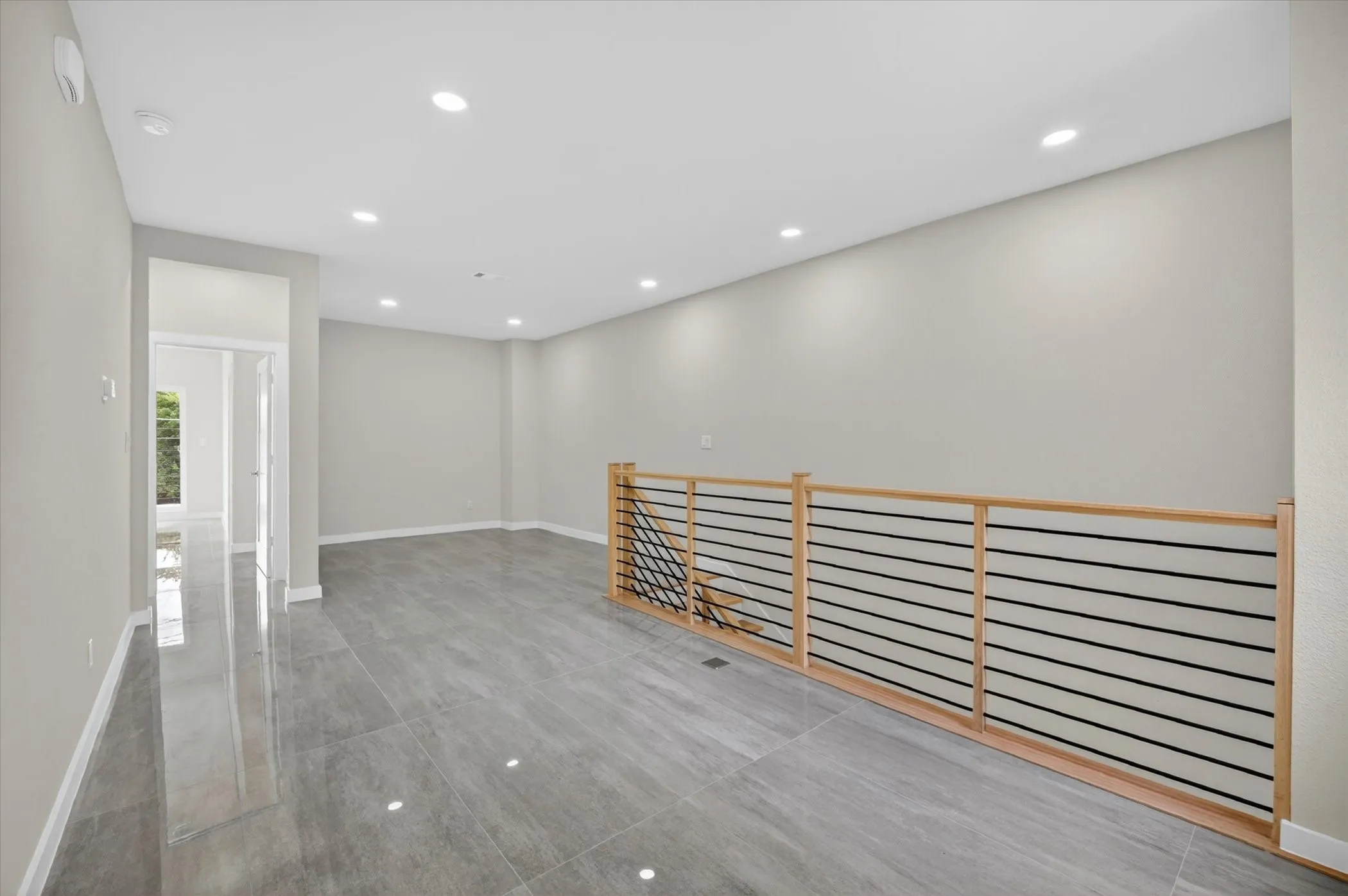 Single Family Residence For Sale in Dallas County , 119 Rolston Road, Irving, Texas 75060, 3 Bedroom, 3 Bathroom, 2 Garage spaces, 3,090 Sqft, built in 2024, mls#21297210, Real Estate Agent in Irving, Homes For Sale in Dallas county, Homes For Sale in Irving, Realtor in Irving Texas, Real Estate Brokerage Independent Realty Texas, Luminita Cordes Realtor