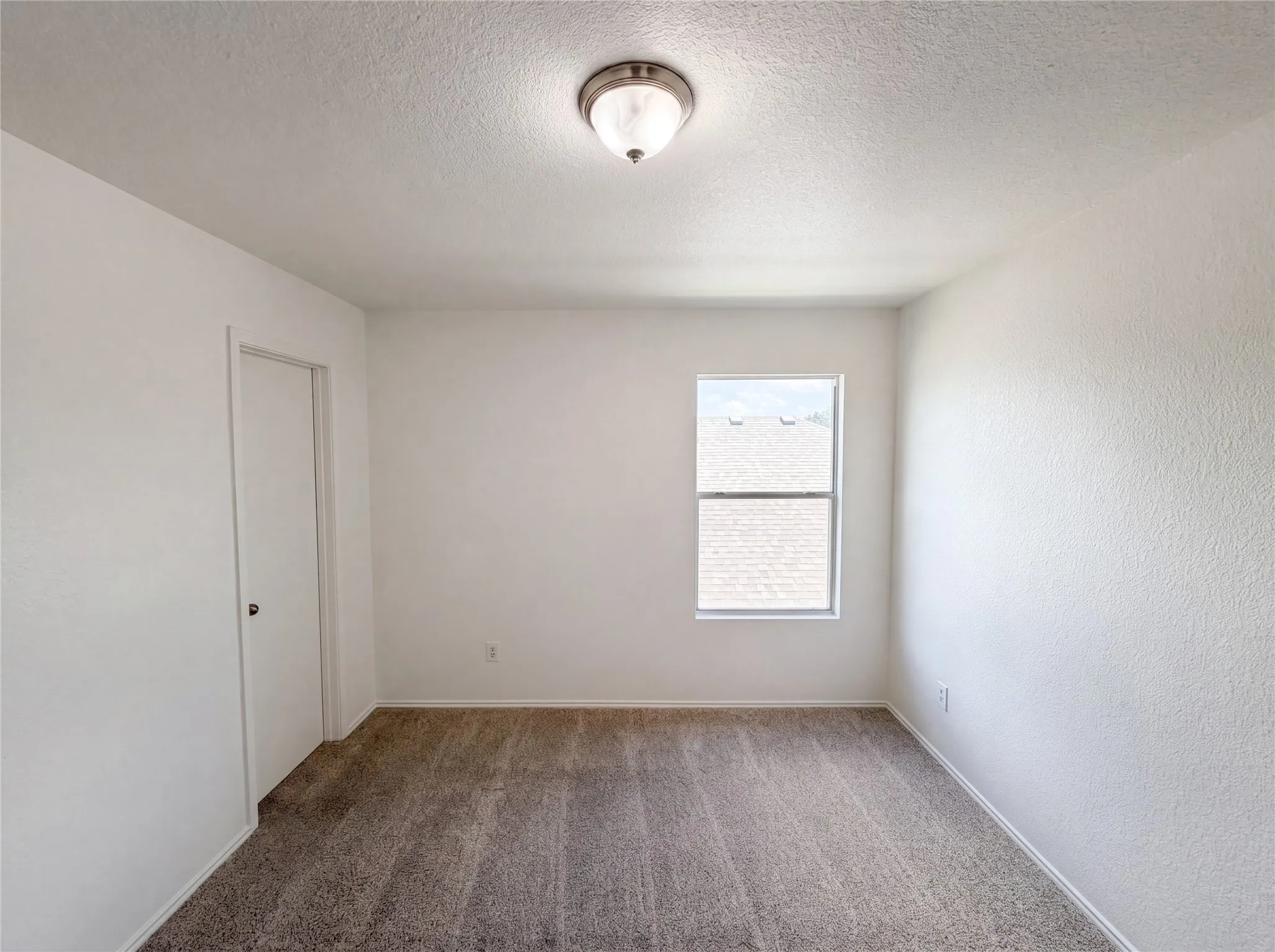 Single Family Residence For Sale in Tarrant County , 773 San Felipe Trail, Fort Worth, Texas 76052, 4 Bedroom, 3 Bathroom, 2 Garage spaces, 2,444 Sqft, built in 2007, mls#21300100, Real Estate Agent in Fort Worth, Homes For Sale in Tarrant county, Homes For Sale in Fort Worth, Realtor in Fort Worth Texas, Real Estate Brokerage Independent Realty Texas, Luminita Cordes Realtor