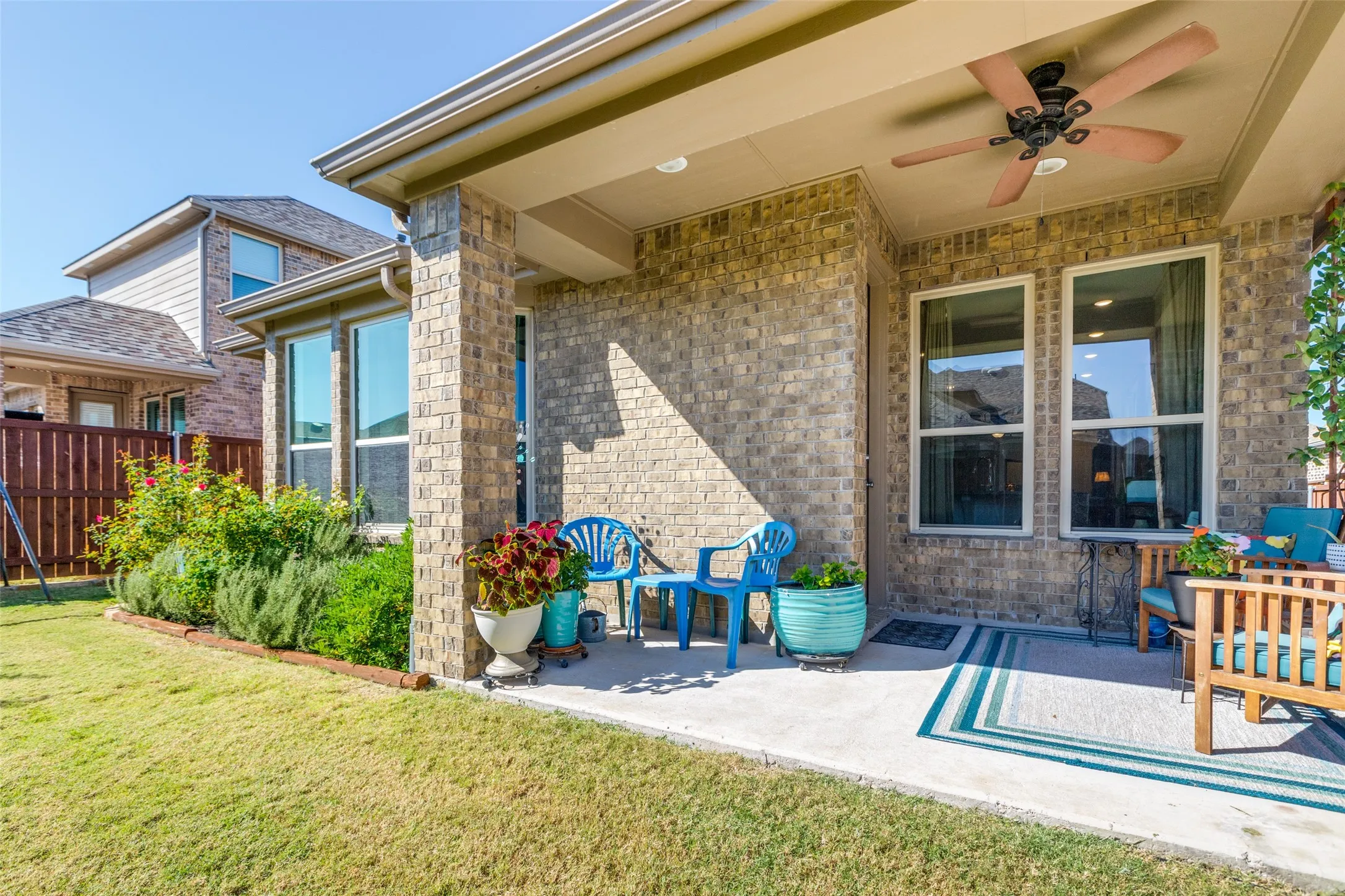 Covered rear patio