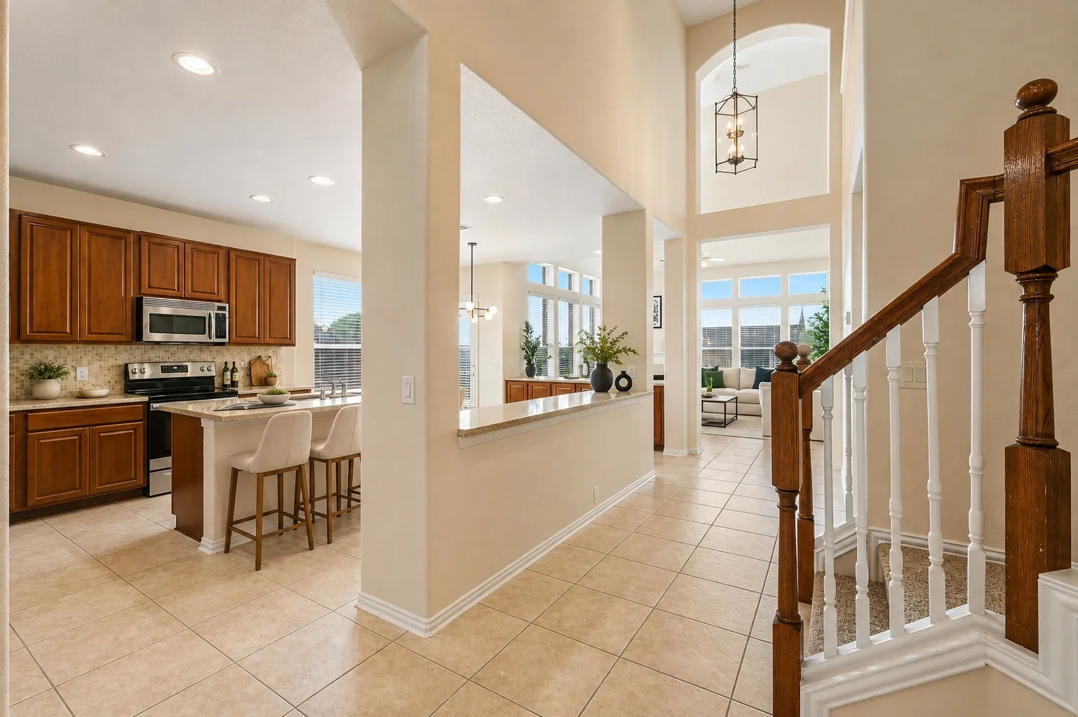 Single Family Residence For Sale in Denton County , 1041 Crystal Lake Drive, Frisco, Texas 75036, 5 Bedroom, 4 Bathroom, 3 Garage spaces, 3,899 Sqft, built in 2006, mls#21299952, Real Estate Agent in Frisco, Homes For Sale in Denton county, Homes For Sale in Frisco, Realtor in Frisco Texas, Real Estate Brokerage Independent Realty Texas, Luminita Cordes Realtor