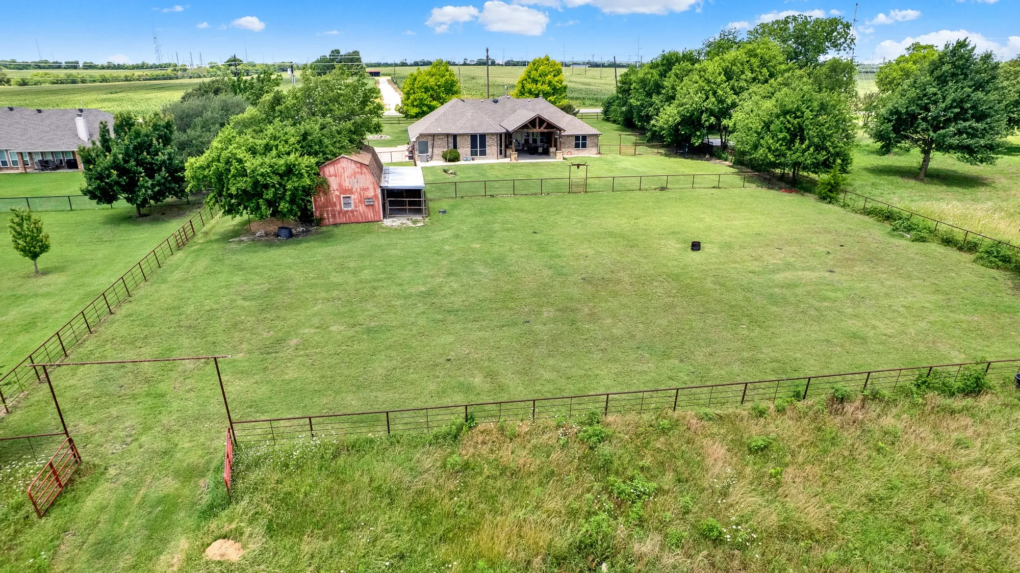 Single Family Residence For Sale in Rockwall County , 5745 S Fm 548, Royse City, Texas 75189, 4 Bedroom, 3 Bathroom, Garage spaces, 2,904 Sqft, built in 2001, Price $635,000, mls#21299276, Real Estate Agent in Royse City, Homes For Sale in Rockwall county, Homes For Sale in Royse City, Realtor in Royse City Texas, Real Estate Brokerage Independent Realty Texas, Luminita Cordes Realtor