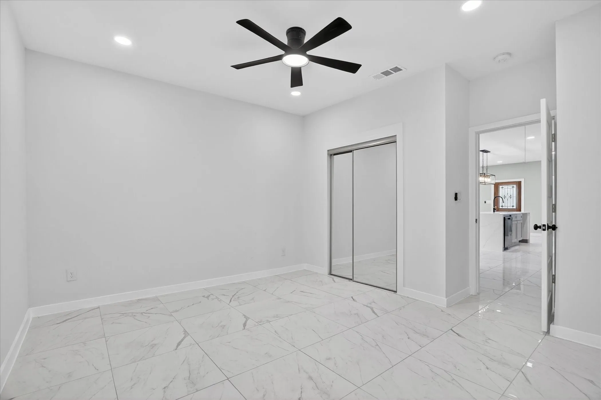 Single Family Residence For Sale in Hood County , 3202 Lowland Drive, Granbury, Texas 76048, 3 Bedroom, 2 Bathroom, 2 Garage spaces, 1,054 Sqft, built in 2024, mls#21300180, Real Estate Agent in Granbury, Homes For Sale in Hood county, Homes For Sale in Granbury, Realtor in Granbury Texas, Real Estate Brokerage Independent Realty Texas, Luminita Cordes Realtor