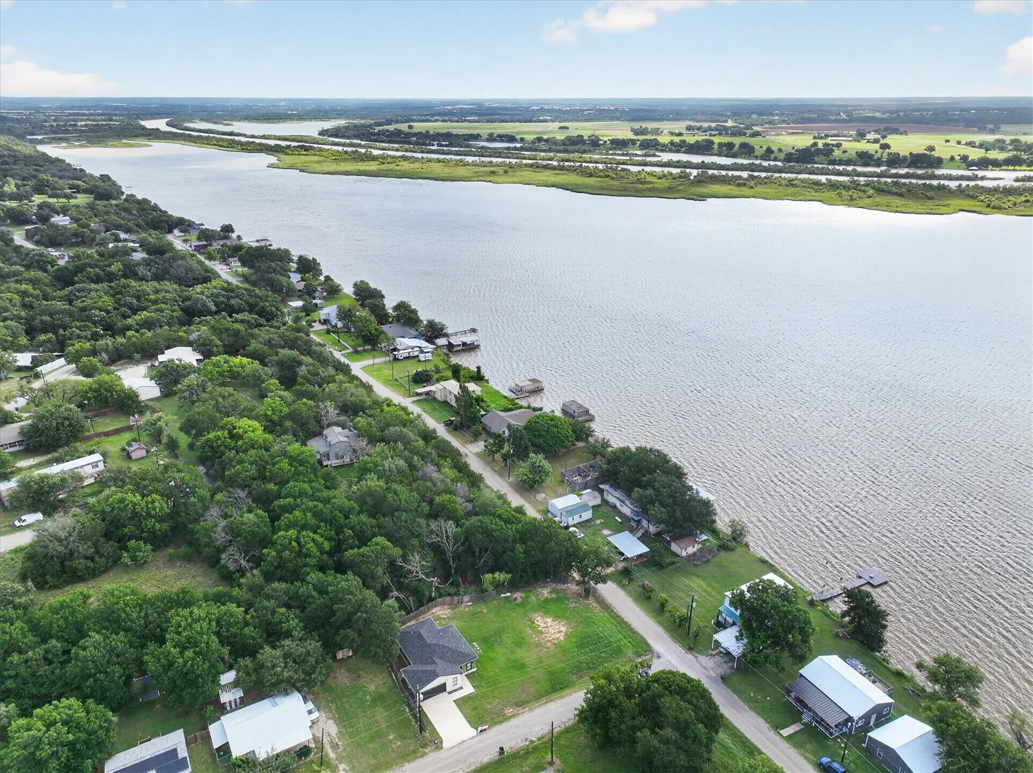 Single Family Residence For Sale in Hood County , 3202 Lowland Drive, Granbury, Texas 76048, 3 Bedroom, 2 Bathroom, 2 Garage spaces, 1,054 Sqft, built in 2024, mls#21300180, Real Estate Agent in Granbury, Homes For Sale in Hood county, Homes For Sale in Granbury, Realtor in Granbury Texas, Real Estate Brokerage Independent Realty Texas, Luminita Cordes Realtor
