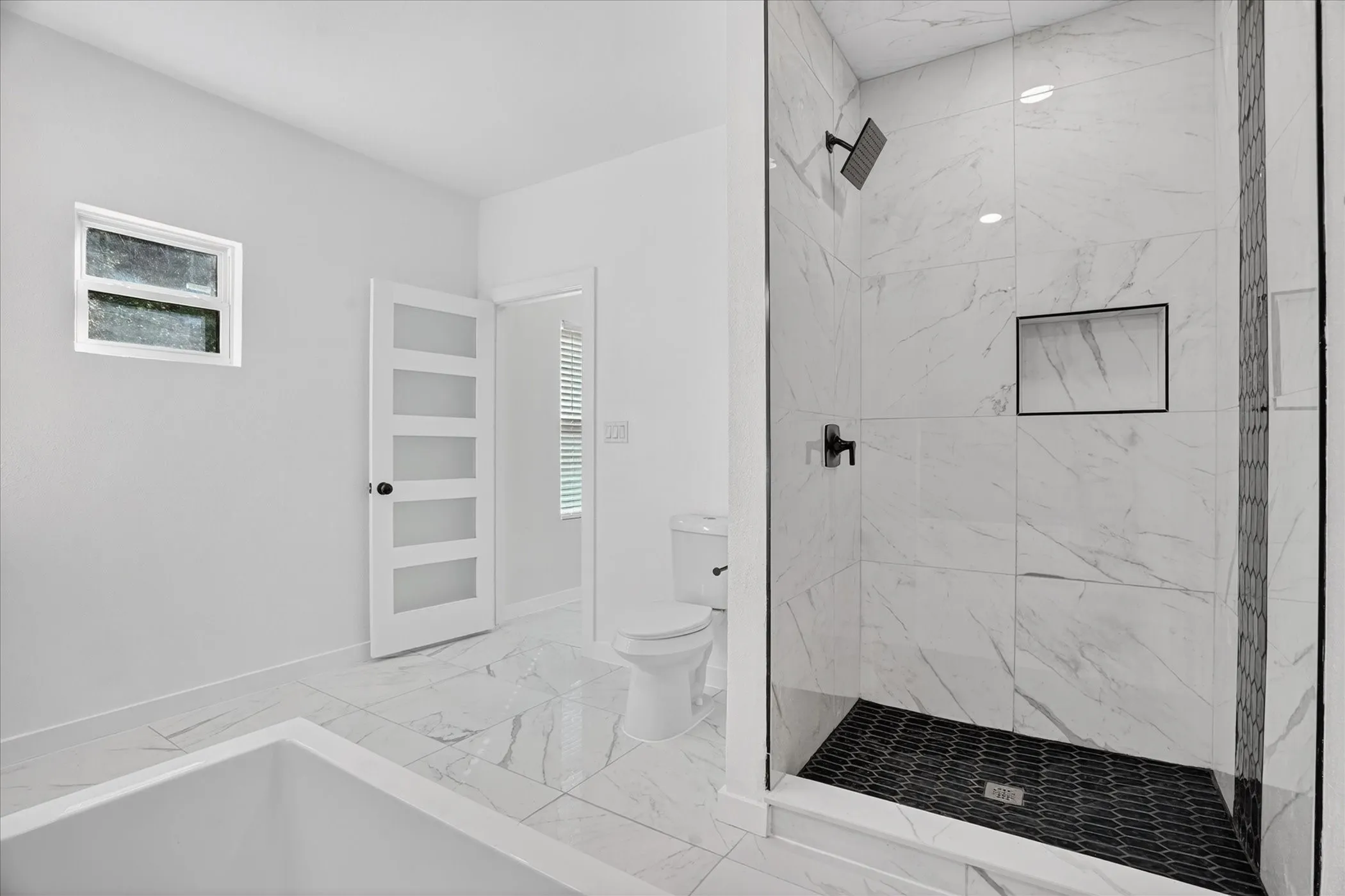 Single Family Residence For Sale in Hood County , 3202 Lowland Drive, Granbury, Texas 76048, 3 Bedroom, 2 Bathroom, 2 Garage spaces, 1,054 Sqft, built in 2024, mls#21300180, Real Estate Agent in Granbury, Homes For Sale in Hood county, Homes For Sale in Granbury, Realtor in Granbury Texas, Real Estate Brokerage Independent Realty Texas, Luminita Cordes Realtor