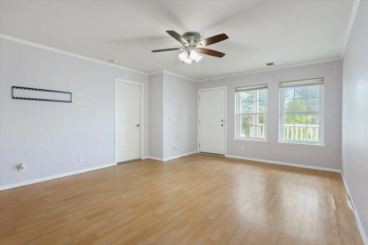Single Family Residence For Sale in Mc Lennan County , 1212 Merganser Way, Waco, Texas 76706, 3 Bedroom, 2 Bathroom, 2 Garage spaces, 1,428 Sqft, built in 2004, mls#21300181, Real Estate Agent in Waco, Homes For Sale in Mc Lennan county, Homes For Sale in Waco, Realtor in Waco Texas, Real Estate Brokerage Independent Realty Texas, Luminita Cordes Realtor
