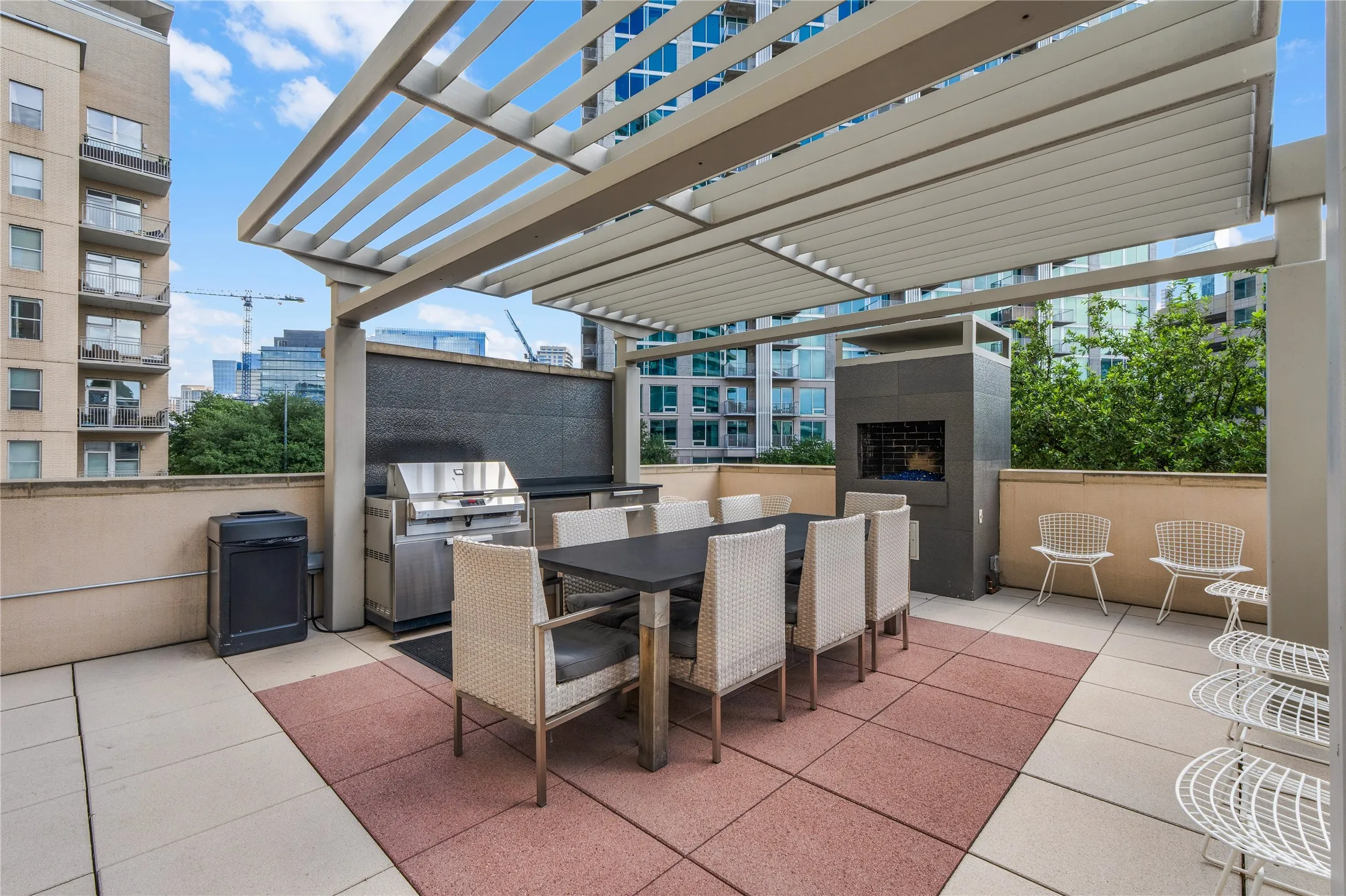 Condominium For Sale in Dallas County , 2323 N Houston Street 714, Dallas, Texas 75219, 2 Bedroom, 2 Bathroom, 2 Garage spaces, 1,206 Sqft, built in 2005, mls#21298388, Real Estate Agent in Dallas, Homes For Sale in Dallas county, Homes For Sale in Dallas, Realtor in Dallas Texas, Real Estate Brokerage Independent Realty Texas, Luminita Cordes Realtor