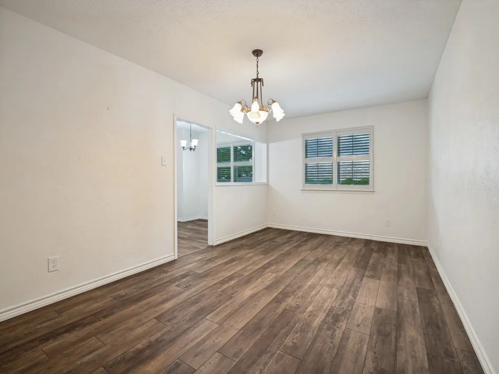 Single Family Residence For Sale in Dallas County , 4504 Palos Verdes Drive, Mesquite, Texas 75150, 4 Bedroom, 2 Bathroom, 2 Garage spaces, 1,897 Sqft, built in 1974, mls#21295216, Real Estate Agent in Mesquite, Homes For Sale in Dallas county, Homes For Sale in Mesquite, Realtor in Mesquite Texas, Real Estate Brokerage Independent Realty Texas, Luminita Cordes Realtor
