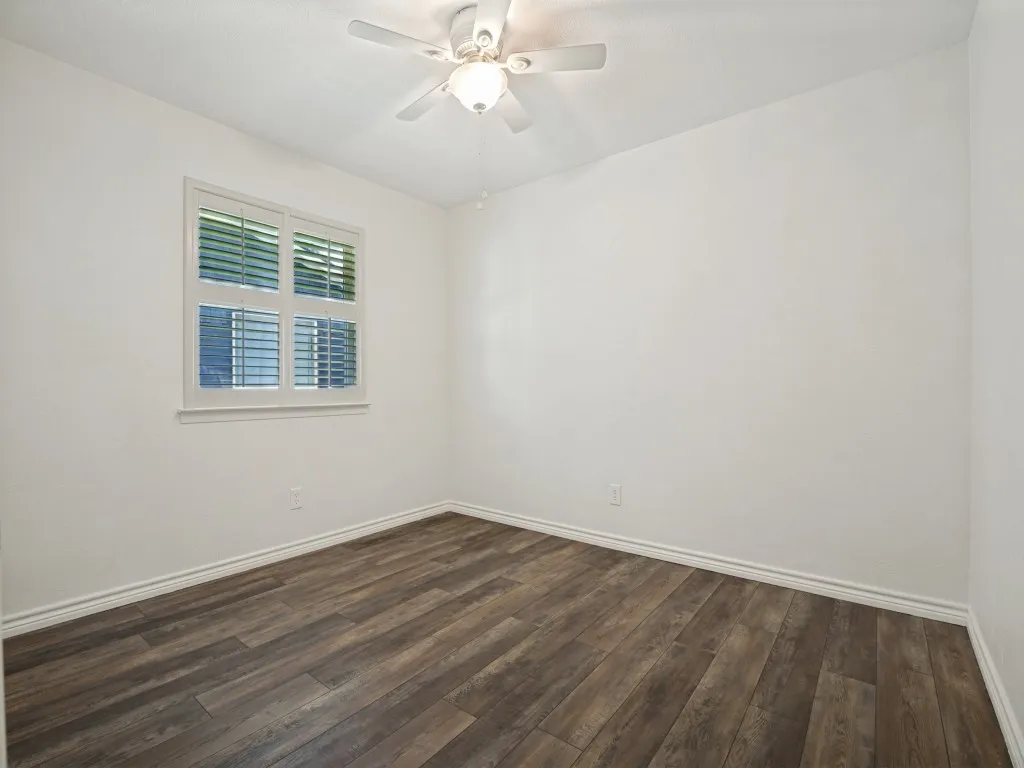 Single Family Residence For Sale in Dallas County , 4504 Palos Verdes Drive, Mesquite, Texas 75150, 4 Bedroom, 2 Bathroom, 2 Garage spaces, 1,897 Sqft, built in 1974, mls#21295216, Real Estate Agent in Mesquite, Homes For Sale in Dallas county, Homes For Sale in Mesquite, Realtor in Mesquite Texas, Real Estate Brokerage Independent Realty Texas, Luminita Cordes Realtor