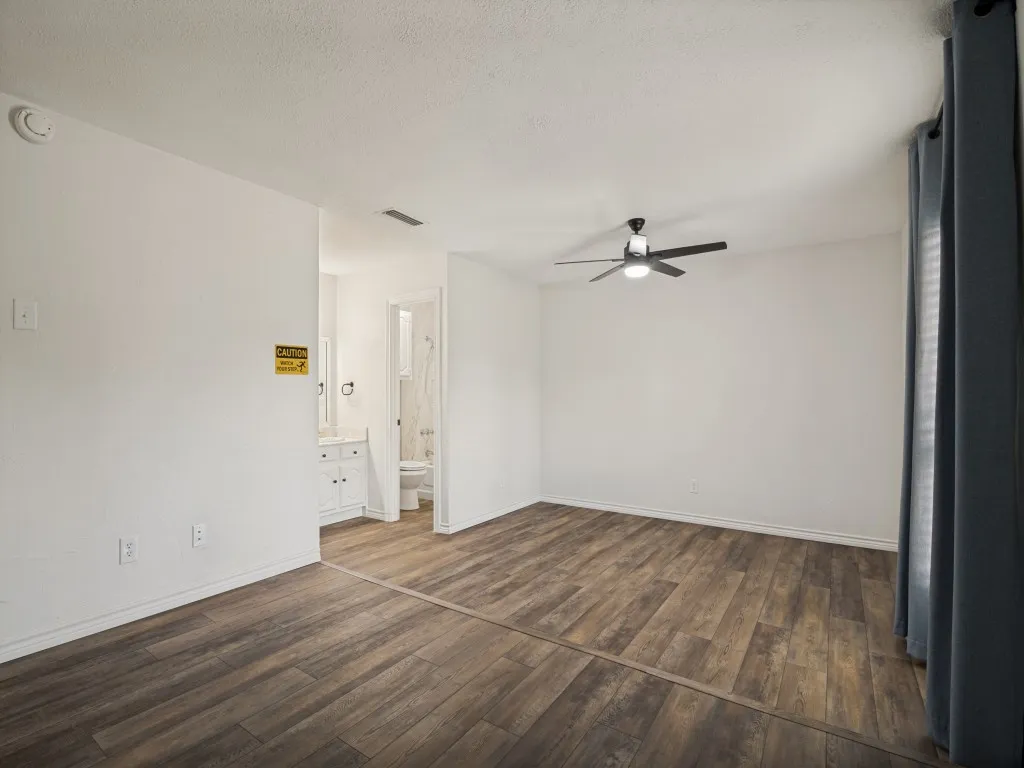 Single Family Residence For Sale in Dallas County , 4504 Palos Verdes Drive, Mesquite, Texas 75150, 4 Bedroom, 2 Bathroom, 2 Garage spaces, 1,897 Sqft, built in 1974, mls#21295216, Real Estate Agent in Mesquite, Homes For Sale in Dallas county, Homes For Sale in Mesquite, Realtor in Mesquite Texas, Real Estate Brokerage Independent Realty Texas, Luminita Cordes Realtor