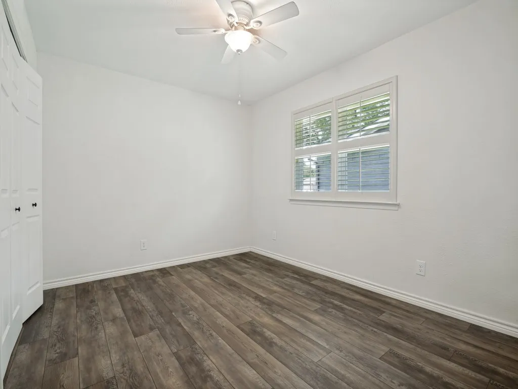 Single Family Residence For Sale in Dallas County , 4504 Palos Verdes Drive, Mesquite, Texas 75150, 4 Bedroom, 2 Bathroom, 2 Garage spaces, 1,897 Sqft, built in 1974, mls#21295216, Real Estate Agent in Mesquite, Homes For Sale in Dallas county, Homes For Sale in Mesquite, Realtor in Mesquite Texas, Real Estate Brokerage Independent Realty Texas, Luminita Cordes Realtor