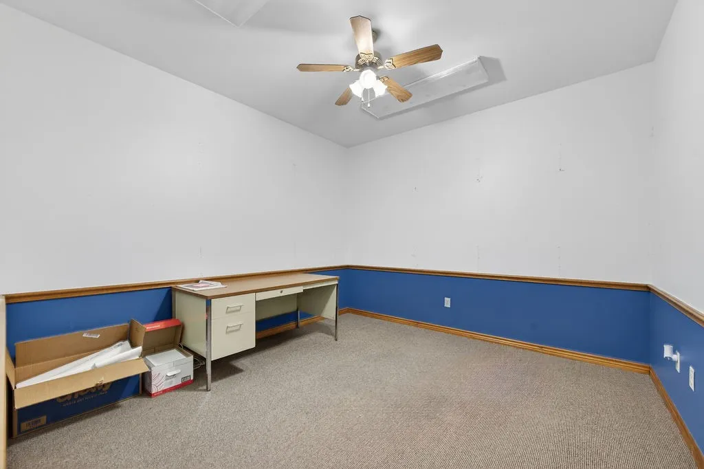Office For Sale in Henderson County , 8351 County Road 3506 Hwy 155, Frankston, Texas 75763, 0, 0, Garage spaces, 0 Sqft, built in 2000, mls#21300198, Real Estate Agent in Frankston, Homes For Sale in Henderson county, Homes For Sale in Frankston, Realtor in Frankston Texas, Real Estate Brokerage Independent Realty Texas, Luminita Cordes Realtor