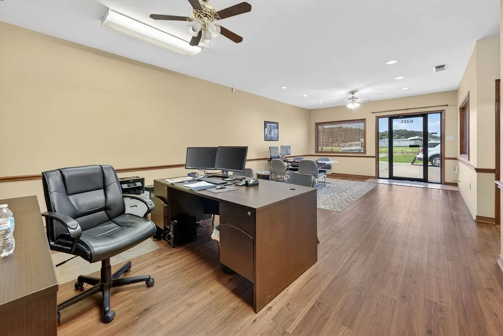 Office For Sale in Henderson County , 8351 County Road 3506 Hwy 155, Frankston, Texas 75763, 0, 0, Garage spaces, 0 Sqft, built in 2000, mls#21300198, Real Estate Agent in Frankston, Homes For Sale in Henderson county, Homes For Sale in Frankston, Realtor in Frankston Texas, Real Estate Brokerage Independent Realty Texas, Luminita Cordes Realtor