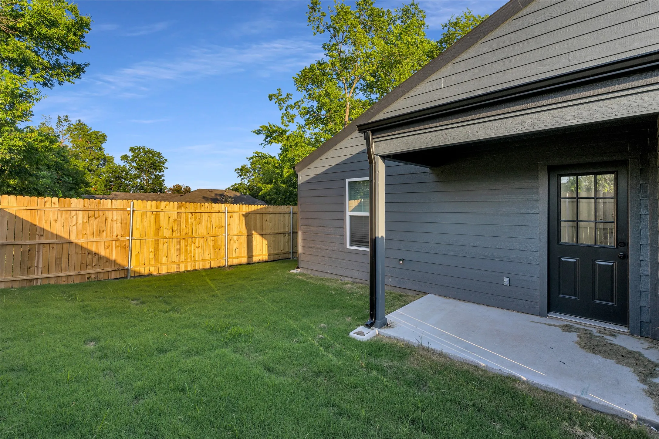 Duplex For Rent in Hunt County , 2212 Church Street A, Greenville, Texas 75401, 3 Bedroom, 2 Bathroom, Garage spaces, 1,254 Sqft, built in 2023, mls#21295153, Real Estate Agent in Greenville, Homes For Rent in Hunt county, Homes For Rent in Greenville, Realtor in Greenville Texas, Real Estate Brokerage Independent Realty Texas, Luminita Cordes Realtor