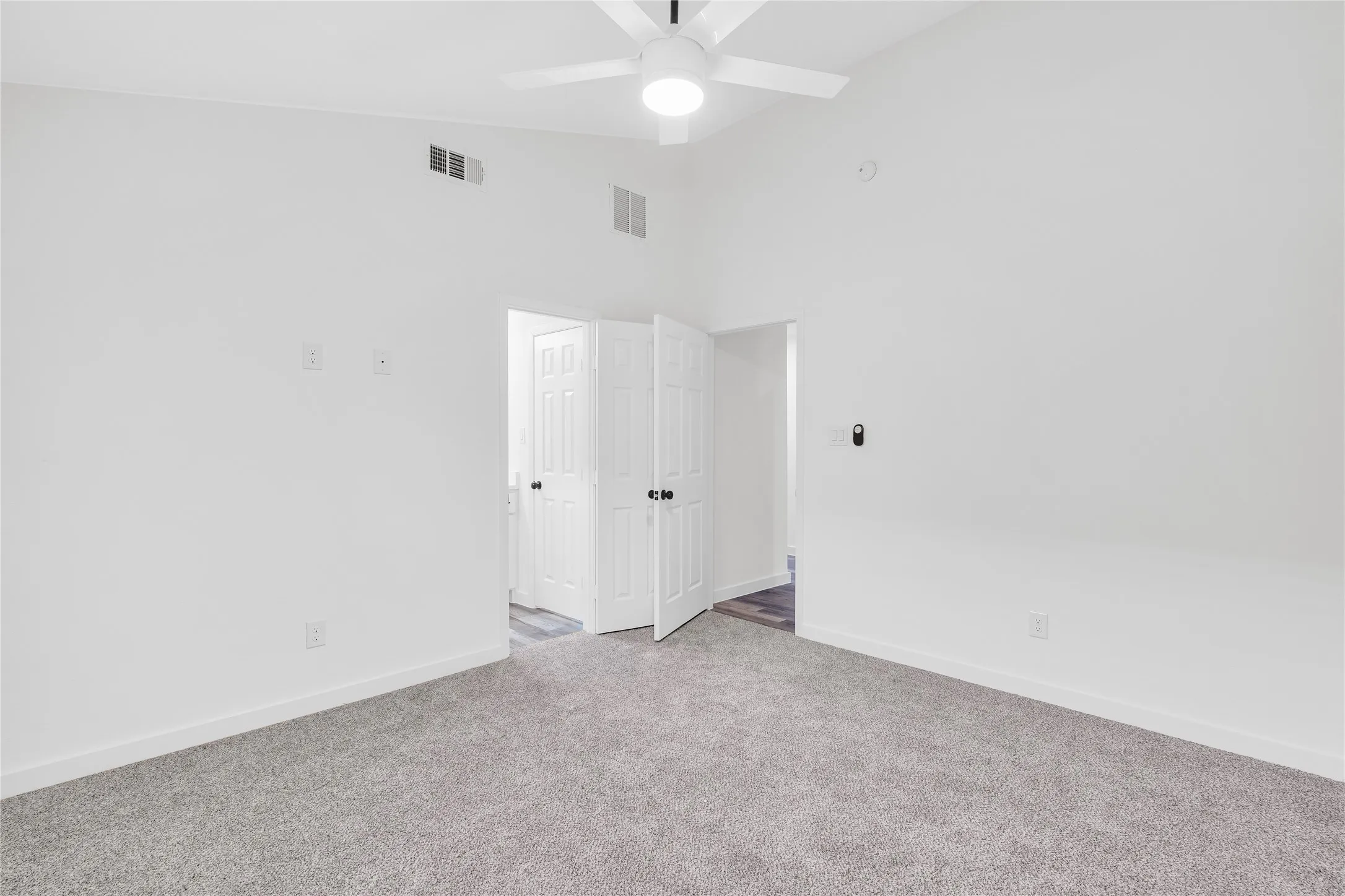 Duplex For Rent in Hunt County , 2212 Church Street A, Greenville, Texas 75401, 3 Bedroom, 2 Bathroom, Garage spaces, 1,254 Sqft, built in 2023, mls#21295153, Real Estate Agent in Greenville, Homes For Rent in Hunt county, Homes For Rent in Greenville, Realtor in Greenville Texas, Real Estate Brokerage Independent Realty Texas, Luminita Cordes Realtor