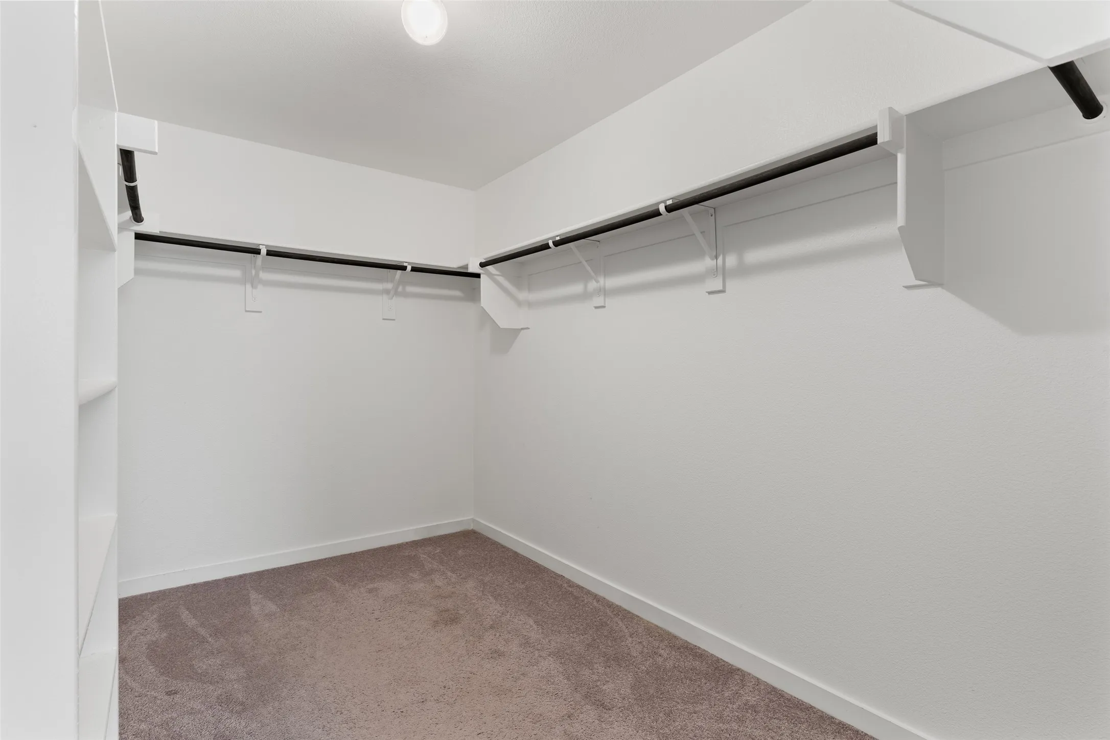 Single Family Residence For Sale in Kaufman County , 5817 Melville Lane, Forney, Texas 75126, 4 Bedroom, 2 Bathroom, 2 Garage spaces, 2,025 Sqft, built in 2020, mls#21295687, Real Estate Agent in Forney, Homes For Sale in Kaufman county, Homes For Sale in Forney, Realtor in Forney Texas, Real Estate Brokerage Independent Realty Texas, Luminita Cordes Realtor