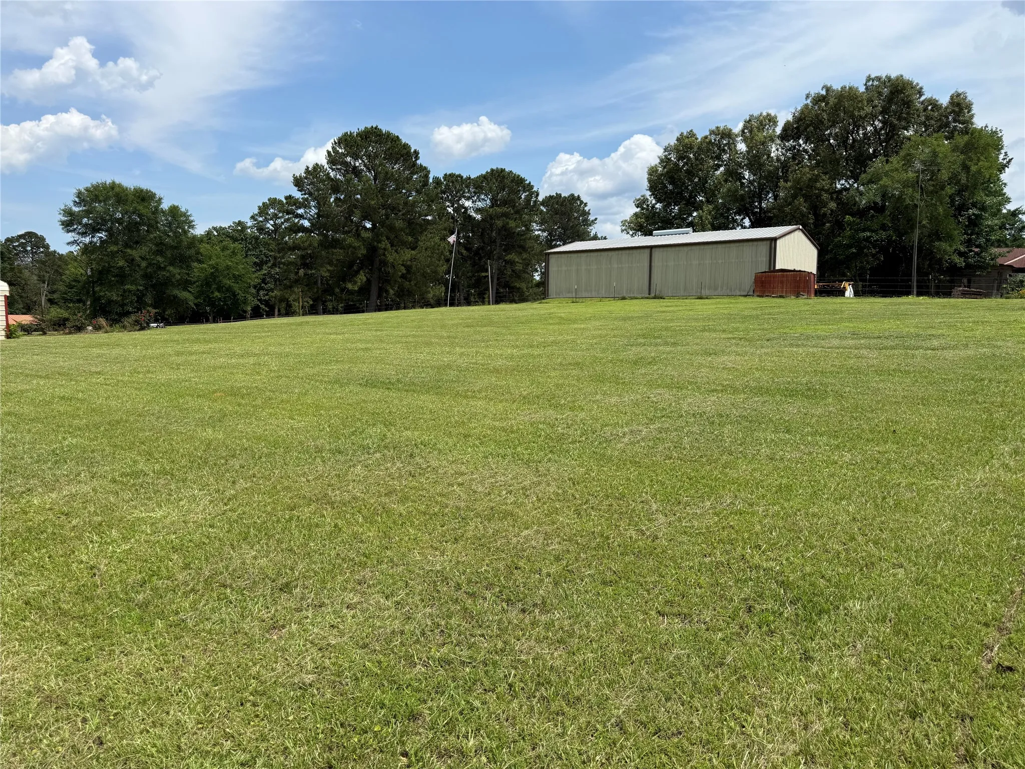 Single Family Residence For Sale in Cherokee County , 276 CR 3201, Jacksonville, Texas 75766, 3 Bedroom, 2 Bathroom, 2 Garage spaces, 1,832 Sqft, built in 1997, mls#21300187, Real Estate Agent in Jacksonville, Homes For Sale in Cherokee county, Homes For Sale in Jacksonville, Realtor in Jacksonville Texas, Real Estate Brokerage Independent Realty Texas, Luminita Cordes Realtor