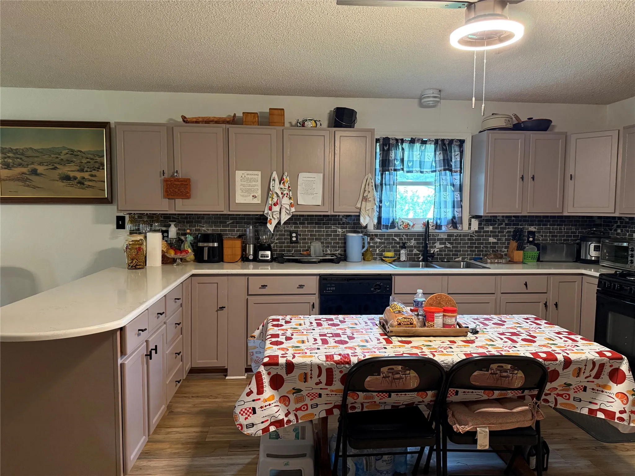 Single Family Residence For Sale in Cherokee County , 276 CR 3201, Jacksonville, Texas 75766, 3 Bedroom, 2 Bathroom, 2 Garage spaces, 1,832 Sqft, built in 1997, mls#21300187, Real Estate Agent in Jacksonville, Homes For Sale in Cherokee county, Homes For Sale in Jacksonville, Realtor in Jacksonville Texas, Real Estate Brokerage Independent Realty Texas, Luminita Cordes Realtor