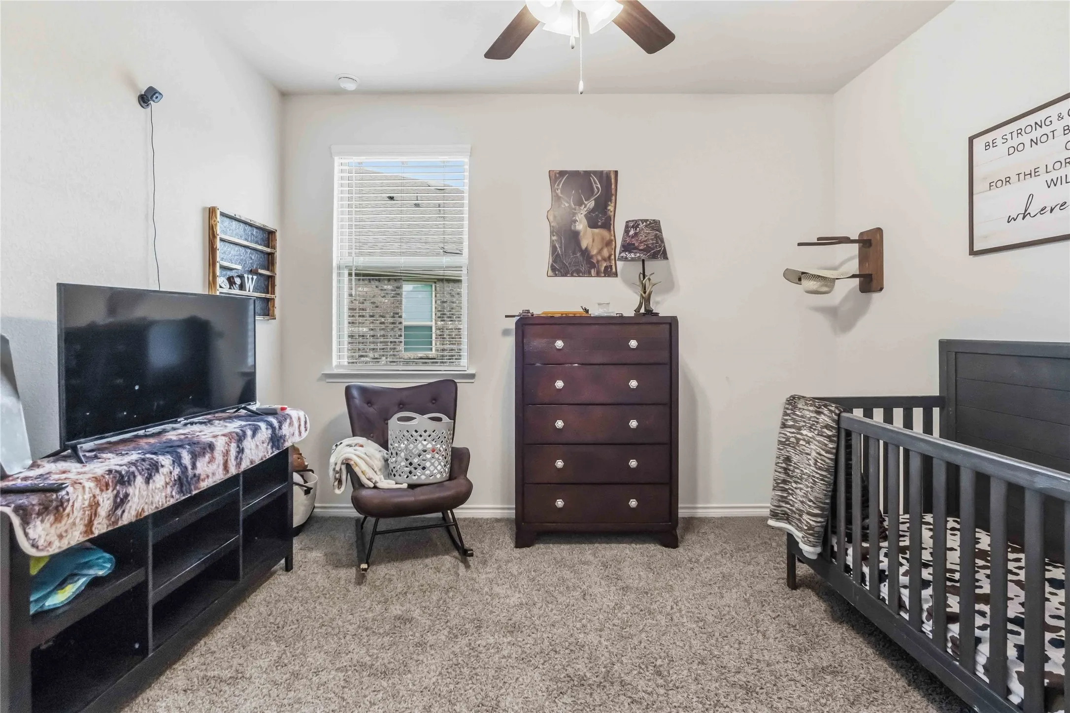 Single Family Residence For Sale in Denton County , 11005 Mustang Trail, Aubrey, Texas 76227, 4 Bedroom, 2 Bathroom, 2 Garage spaces, 1,850 Sqft, built in 2022, mls#21295461, Real Estate Agent in Aubrey, Homes For Sale in Denton county, Homes For Sale in Aubrey, Realtor in Aubrey Texas, Real Estate Brokerage Independent Realty Texas, Luminita Cordes Realtor