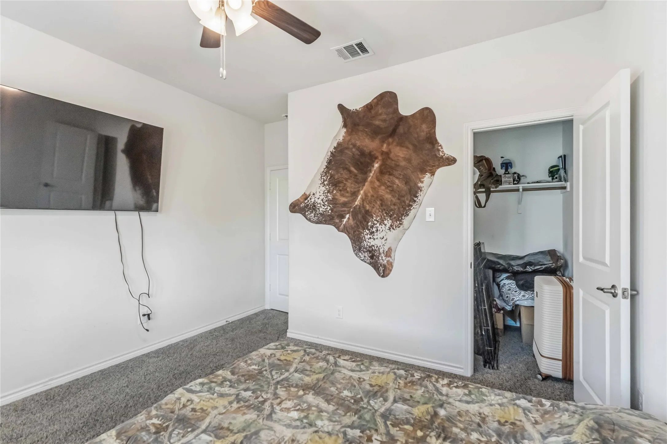 Single Family Residence For Sale in Denton County , 11005 Mustang Trail, Aubrey, Texas 76227, 4 Bedroom, 2 Bathroom, 2 Garage spaces, 1,850 Sqft, built in 2022, mls#21295461, Real Estate Agent in Aubrey, Homes For Sale in Denton county, Homes For Sale in Aubrey, Realtor in Aubrey Texas, Real Estate Brokerage Independent Realty Texas, Luminita Cordes Realtor