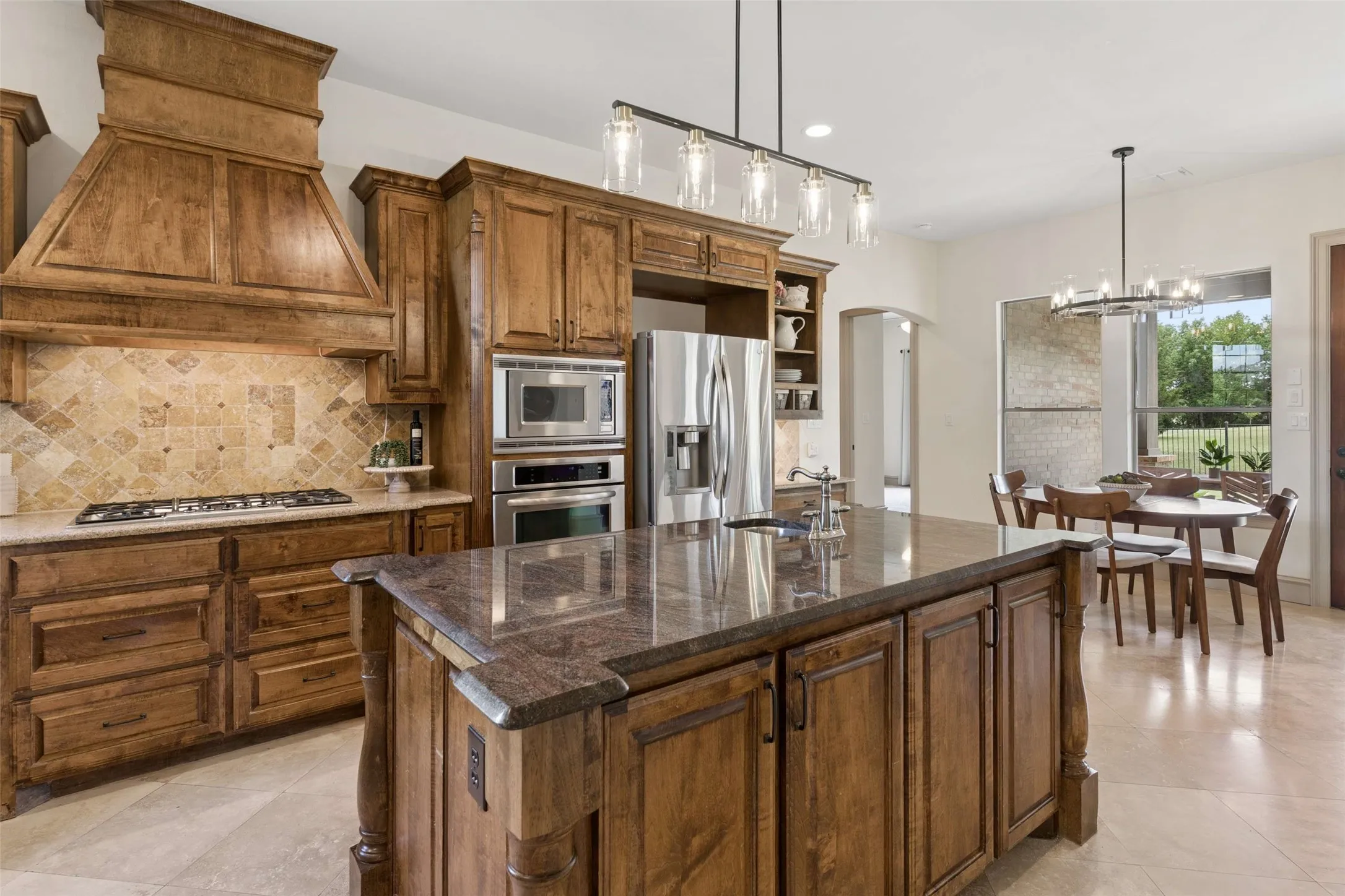 Single Family Residence For Sale in Collin County , 4598 Lake Breeze Drive, Mc Kinney, Texas 75071, 5 Bedroom, 5 Bathroom, 4 Garage spaces, 5,139 Sqft, built in 2007, mls#21298710, Real Estate Agent in Mc Kinney, Homes For Sale in Collin county, Homes For Sale in Mc Kinney, Realtor in Mc Kinney Texas, Real Estate Brokerage Independent Realty Texas, Luminita Cordes Realtor