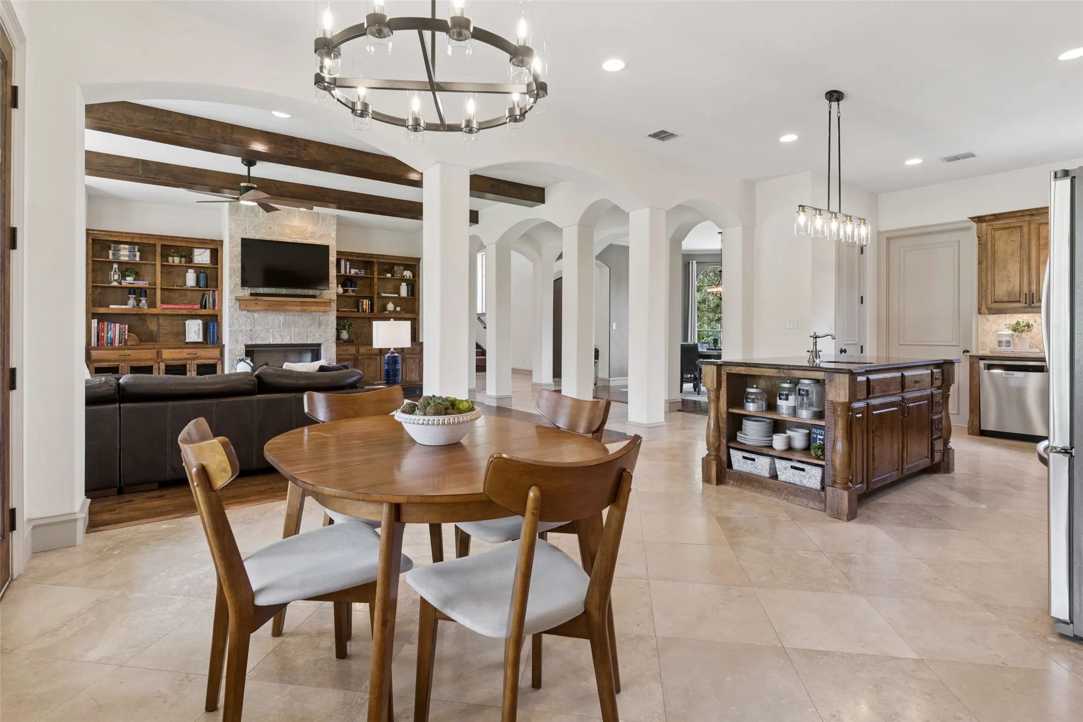 Single Family Residence For Sale in Collin County , 4598 Lake Breeze Drive, Mc Kinney, Texas 75071, 5 Bedroom, 5 Bathroom, 4 Garage spaces, 5,139 Sqft, built in 2007, mls#21298710, Real Estate Agent in Mc Kinney, Homes For Sale in Collin county, Homes For Sale in Mc Kinney, Realtor in Mc Kinney Texas, Real Estate Brokerage Independent Realty Texas, Luminita Cordes Realtor