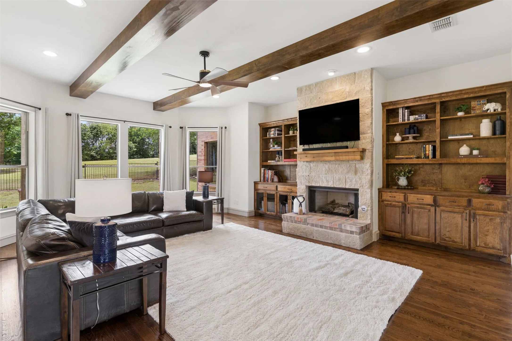 Single Family Residence For Sale in Collin County , 4598 Lake Breeze Drive, Mc Kinney, Texas 75071, 5 Bedroom, 5 Bathroom, 4 Garage spaces, 5,139 Sqft, built in 2007, mls#21298710, Real Estate Agent in Mc Kinney, Homes For Sale in Collin county, Homes For Sale in Mc Kinney, Realtor in Mc Kinney Texas, Real Estate Brokerage Independent Realty Texas, Luminita Cordes Realtor