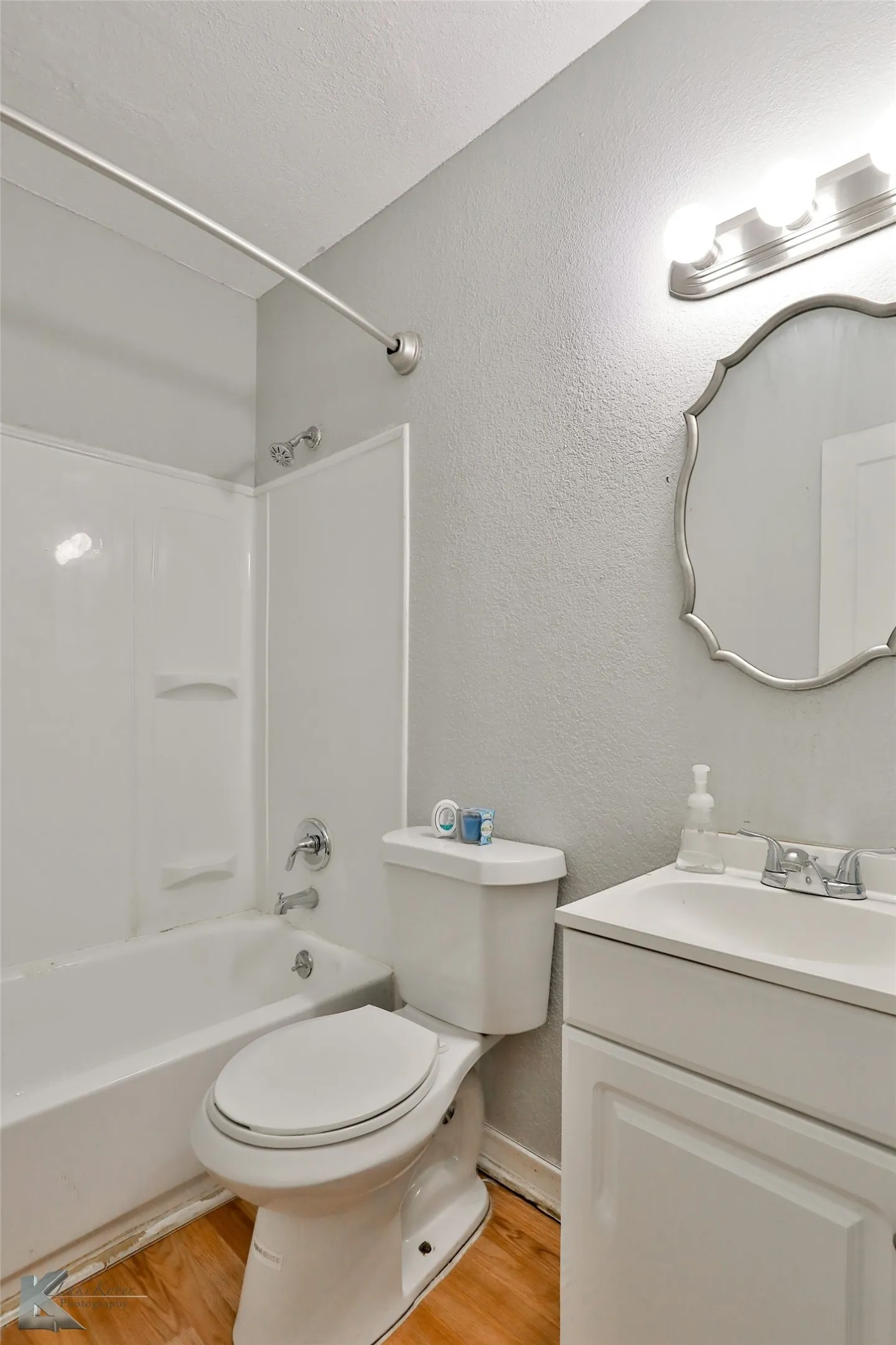 Duplex For Sale in Taylor County , 425 Sayles Boulevard, Abilene, Texas 79605, 2 Bedroom, 2 Bathroom, 2 Garage spaces, 0 Sqft, built in 1948, mls#21298155, Real Estate Agent in Abilene, Homes For Sale in Taylor county, Homes For Sale in Abilene, Realtor in Abilene Texas, Real Estate Brokerage Independent Realty Texas, Luminita Cordes Realtor