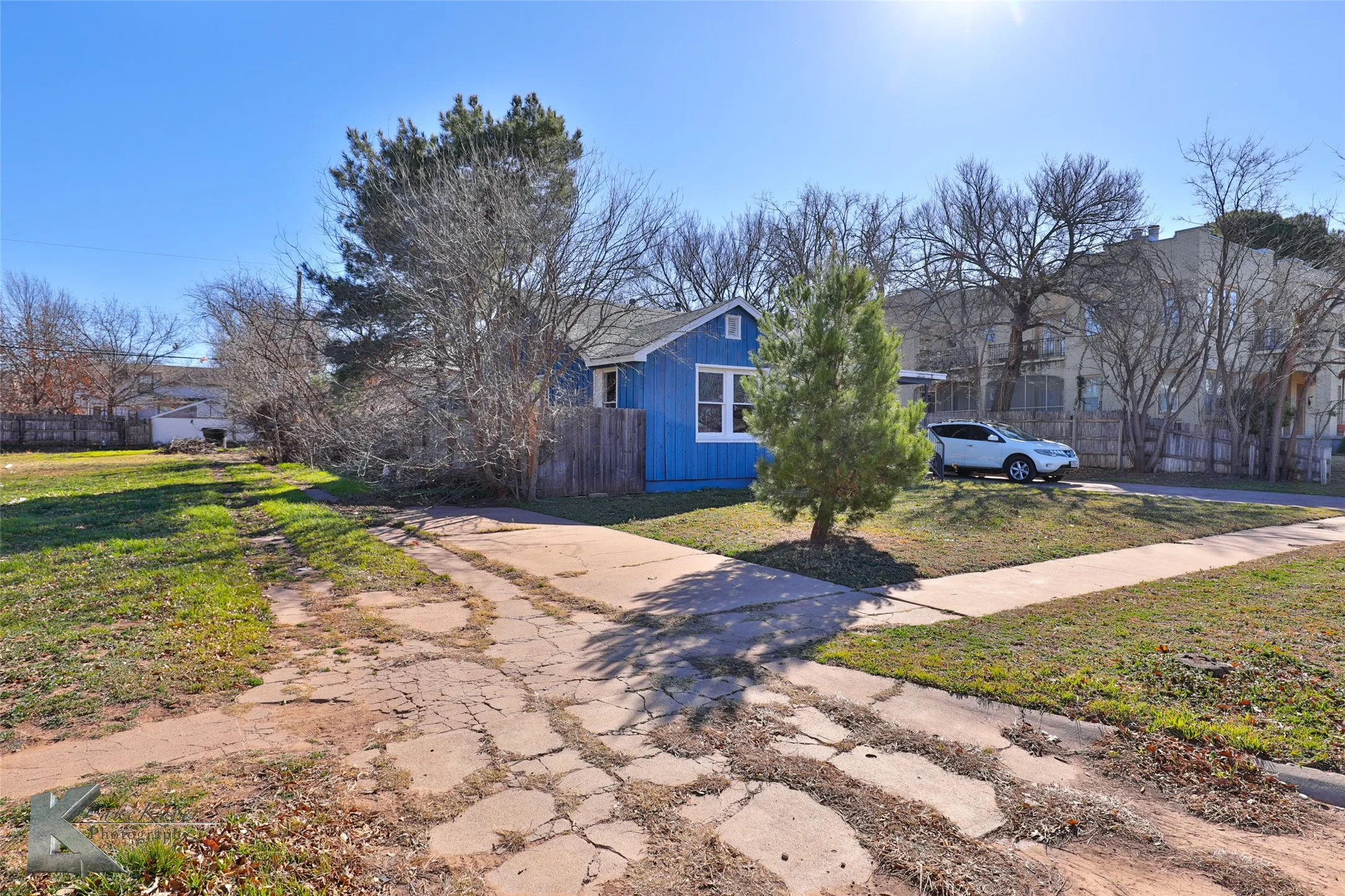 Duplex For Sale in Taylor County , 425 Sayles Boulevard, Abilene, Texas 79605, 2 Bedroom, 2 Bathroom, 2 Garage spaces, 0 Sqft, built in 1948, mls#21298155, Real Estate Agent in Abilene, Homes For Sale in Taylor county, Homes For Sale in Abilene, Realtor in Abilene Texas, Real Estate Brokerage Independent Realty Texas, Luminita Cordes Realtor