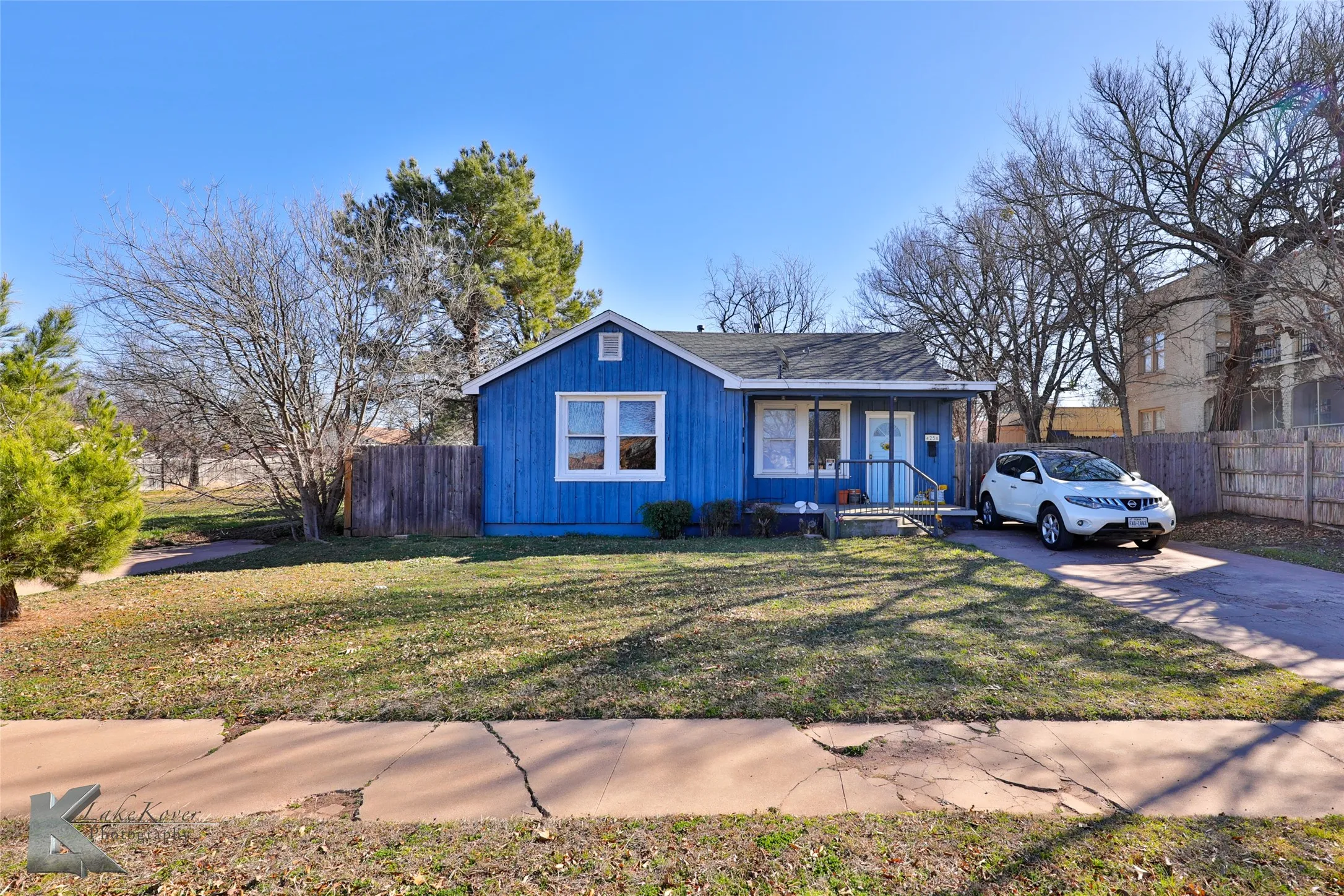 Duplex For Sale in Taylor County , 425 Sayles Boulevard, Abilene, Texas 79605, 2 Bedroom, 2 Bathroom, 2 Garage spaces, 0 Sqft, built in 1948, mls#21298155, Real Estate Agent in Abilene, Homes For Sale in Taylor county, Homes For Sale in Abilene, Realtor in Abilene Texas, Real Estate Brokerage Independent Realty Texas, Luminita Cordes Realtor