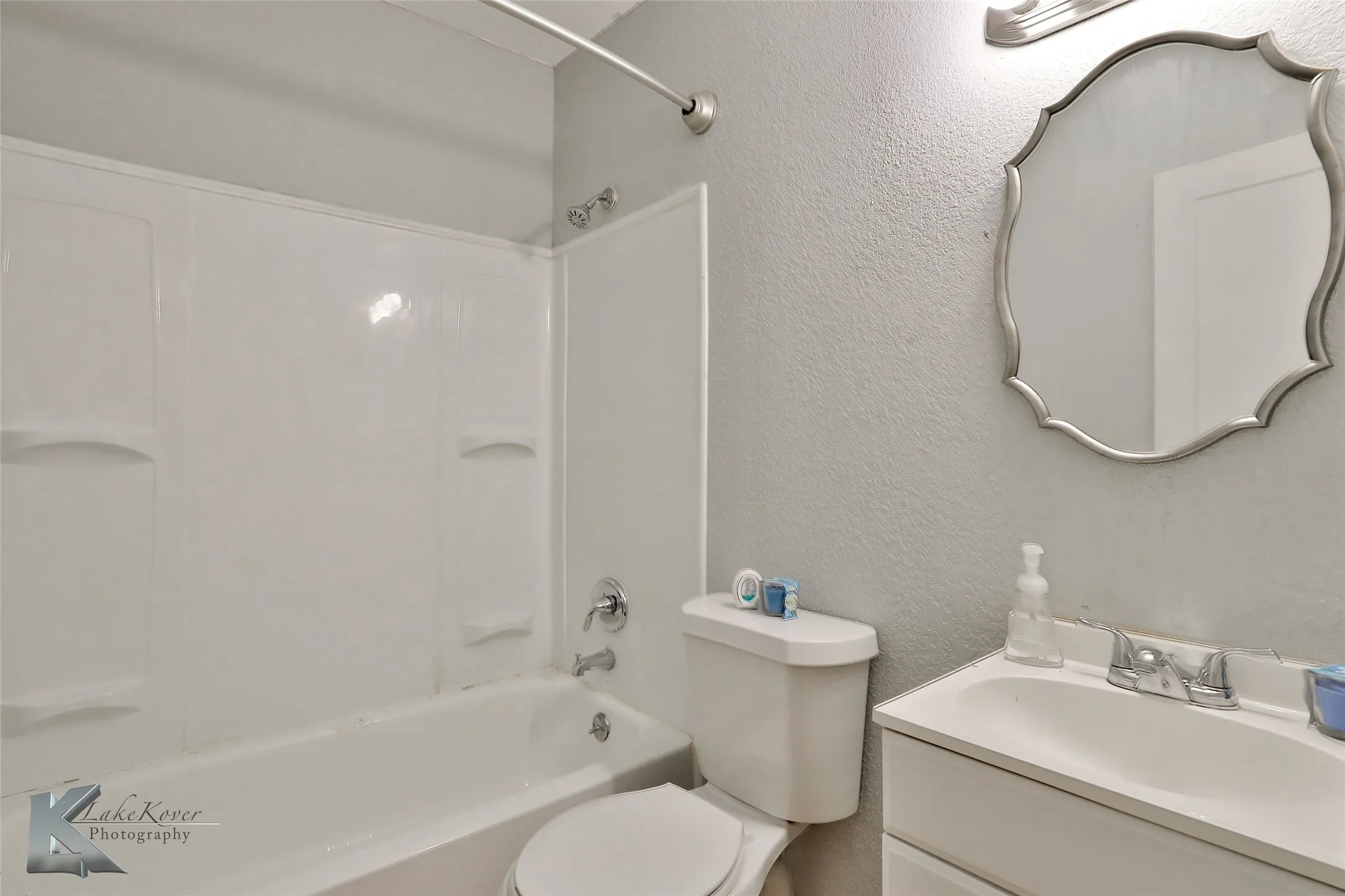 Duplex For Sale in Taylor County , 425 Sayles Boulevard, Abilene, Texas 79605, 2 Bedroom, 2 Bathroom, 2 Garage spaces, 0 Sqft, built in 1948, mls#21298155, Real Estate Agent in Abilene, Homes For Sale in Taylor county, Homes For Sale in Abilene, Realtor in Abilene Texas, Real Estate Brokerage Independent Realty Texas, Luminita Cordes Realtor