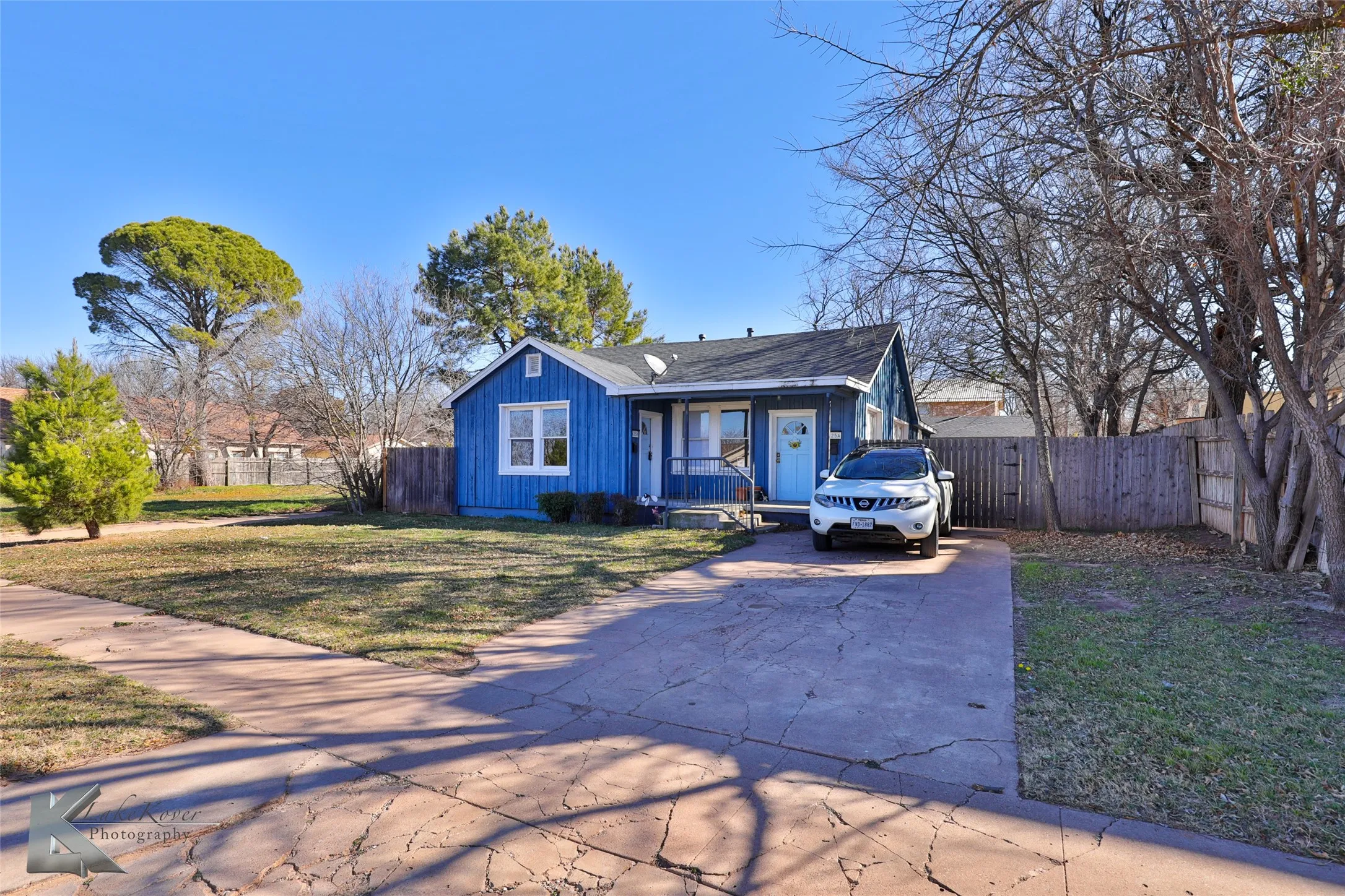 Duplex For Sale in Taylor County , 425 Sayles Boulevard, Abilene, Texas 79605, 2 Bedroom, 2 Bathroom, 2 Garage spaces, 0 Sqft, built in 1948, mls#21298155, Real Estate Agent in Abilene, Homes For Sale in Taylor county, Homes For Sale in Abilene, Realtor in Abilene Texas, Real Estate Brokerage Independent Realty Texas, Luminita Cordes Realtor