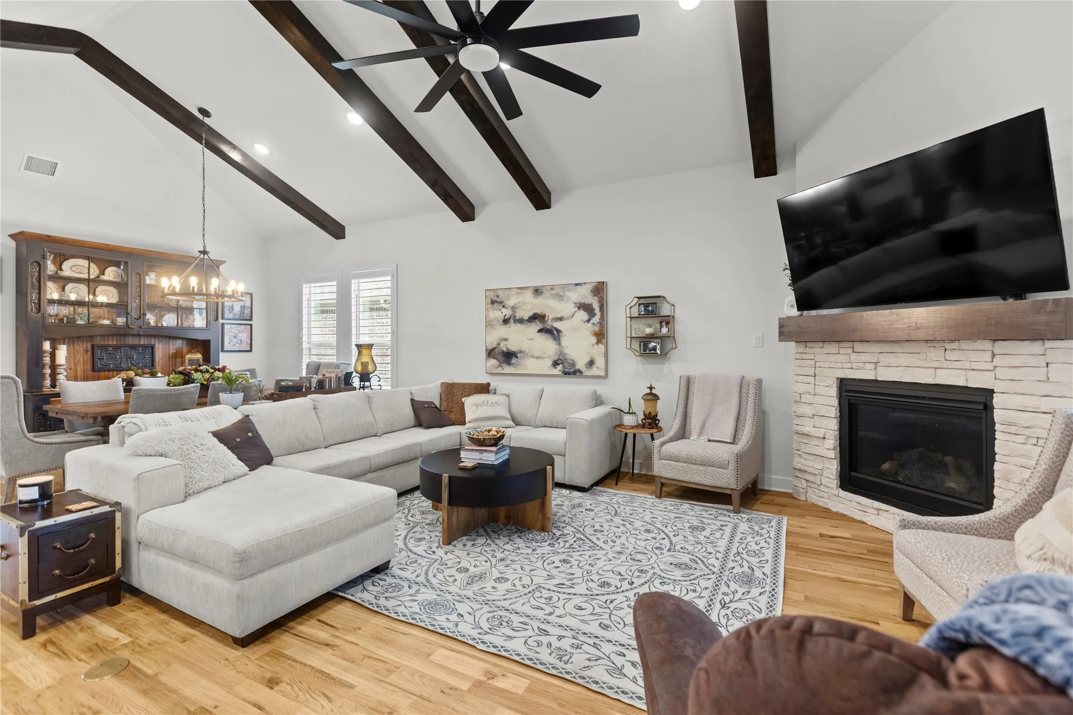 Single Family Residence For Sale in Rockwall County , 1628 Madrid Way, Rockwall, Texas 75087, 2 Bedroom, 2 Bathroom, 3 Garage spaces, 2,276 Sqft, built in 2022, mls#21298199, Real Estate Agent in Rockwall, Homes For Sale in Rockwall county, Homes For Sale in Rockwall, Realtor in Rockwall Texas, Real Estate Brokerage Independent Realty Texas, Luminita Cordes Realtor