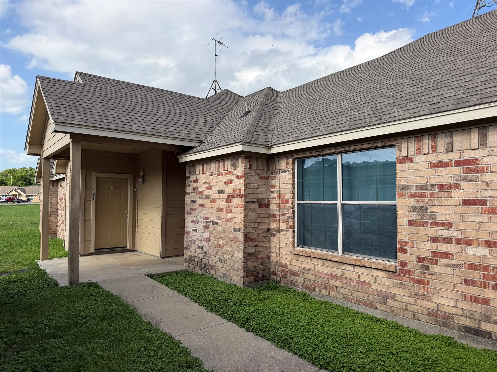 Quadruplex For Sale in Parker County , 121-127 Sunburst Court, Weatherford, Texas 76087, 12 Bedrooms, 8 Bathrooms, Garage spaces, 0 Sqft, built in 2009, Price $760,000, mls#21300246, Real Estate Agent in Weatherford, Homes For Sale in Parker county, Homes For Sale in Weatherford, Realtor in Weatherford Texas, Real Estate Brokerage Independent Realty Texas, Luminita Cordes Realtor