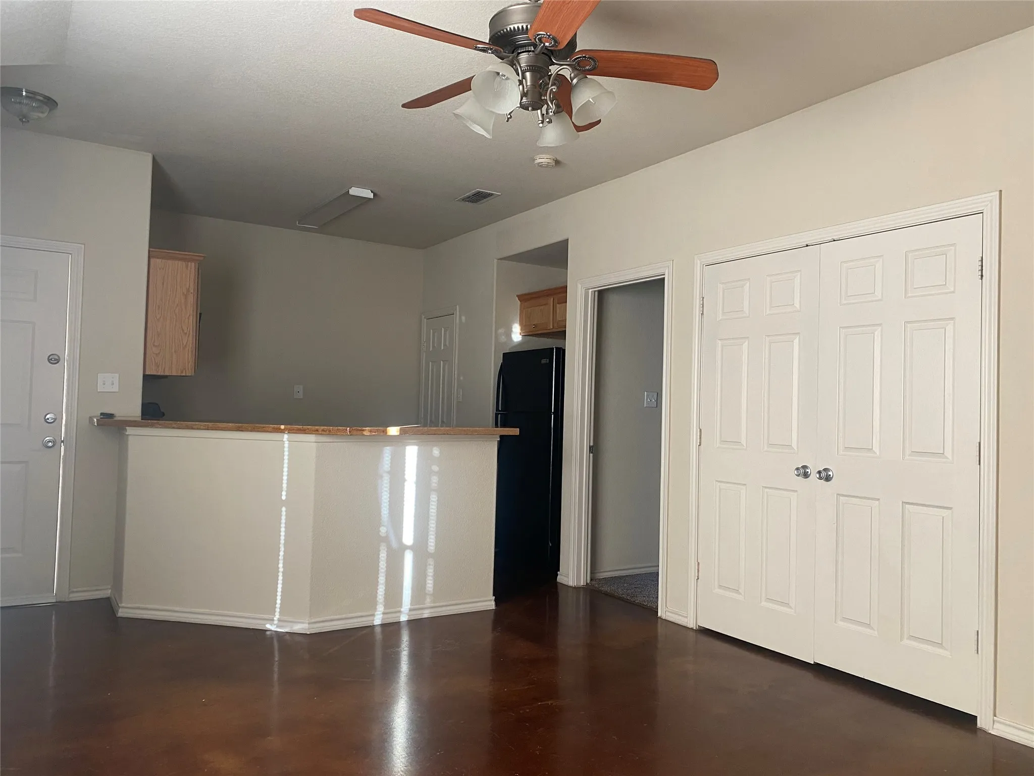 Quadruplex For Sale in Parker County , 121-127 Sunburst Court, Weatherford, Texas 76087, 12 Bedrooms, 8 Bathrooms, Garage spaces, 0 Sqft, built in 2009, Price $760,000, mls#21300246, Real Estate Agent in Weatherford, Homes For Sale in Parker county, Homes For Sale in Weatherford, Realtor in Weatherford Texas, Real Estate Brokerage Independent Realty Texas, Luminita Cordes Realtor