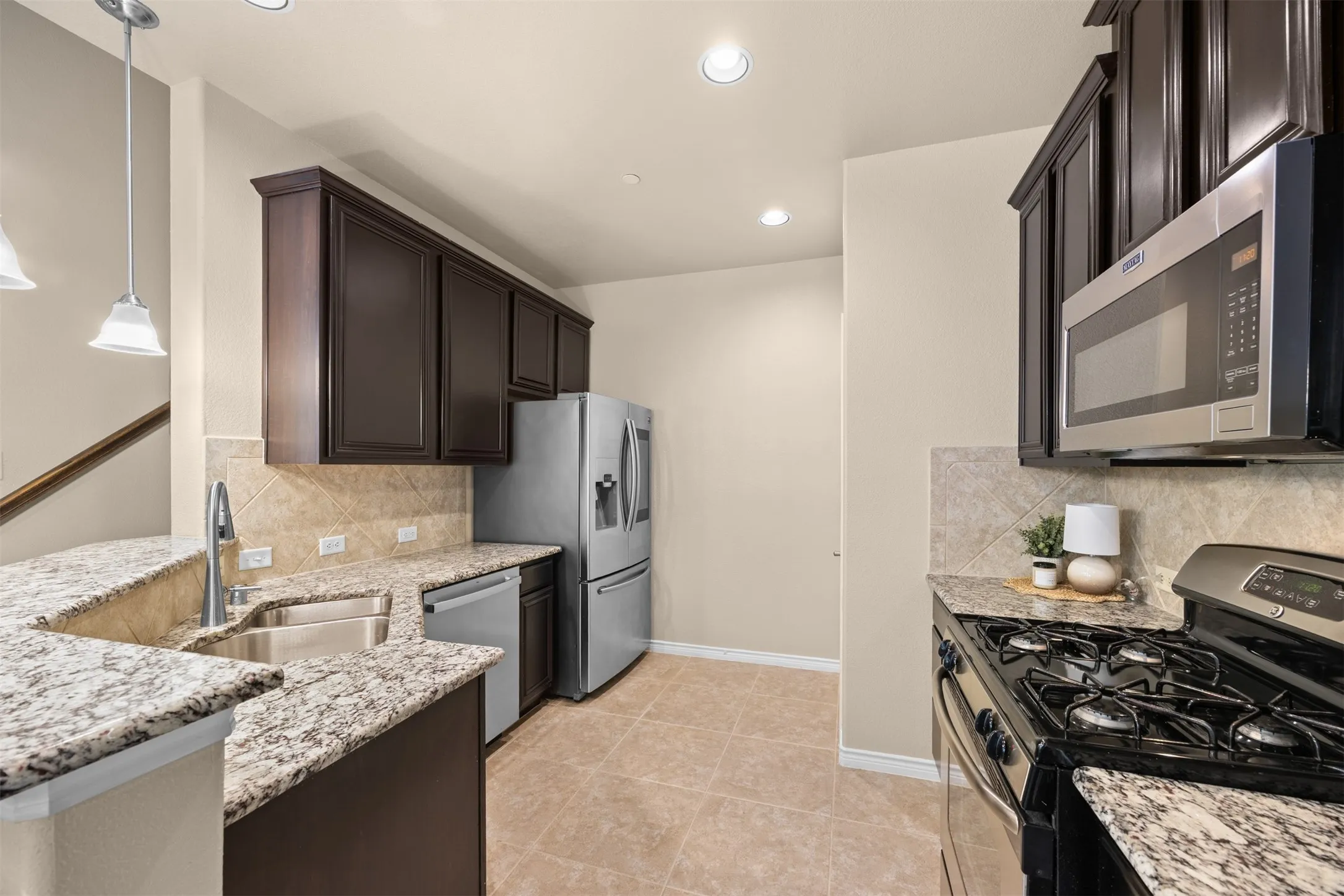 Townhouse For Sale in Collin County , 5621 Cojimar Drive, Mc Kinney, Texas 75070, 2 Bedroom, 3 Bathroom, 2 Garage spaces, 1,498 Sqft, built in 2013, Price $365,000, mls#21278196, Real Estate Agent in Mc Kinney, Homes For Sale in Collin county, Homes For Sale in Mc Kinney, Realtor in Mc Kinney Texas, Real Estate Brokerage Independent Realty Texas, Luminita Cordes Realtor