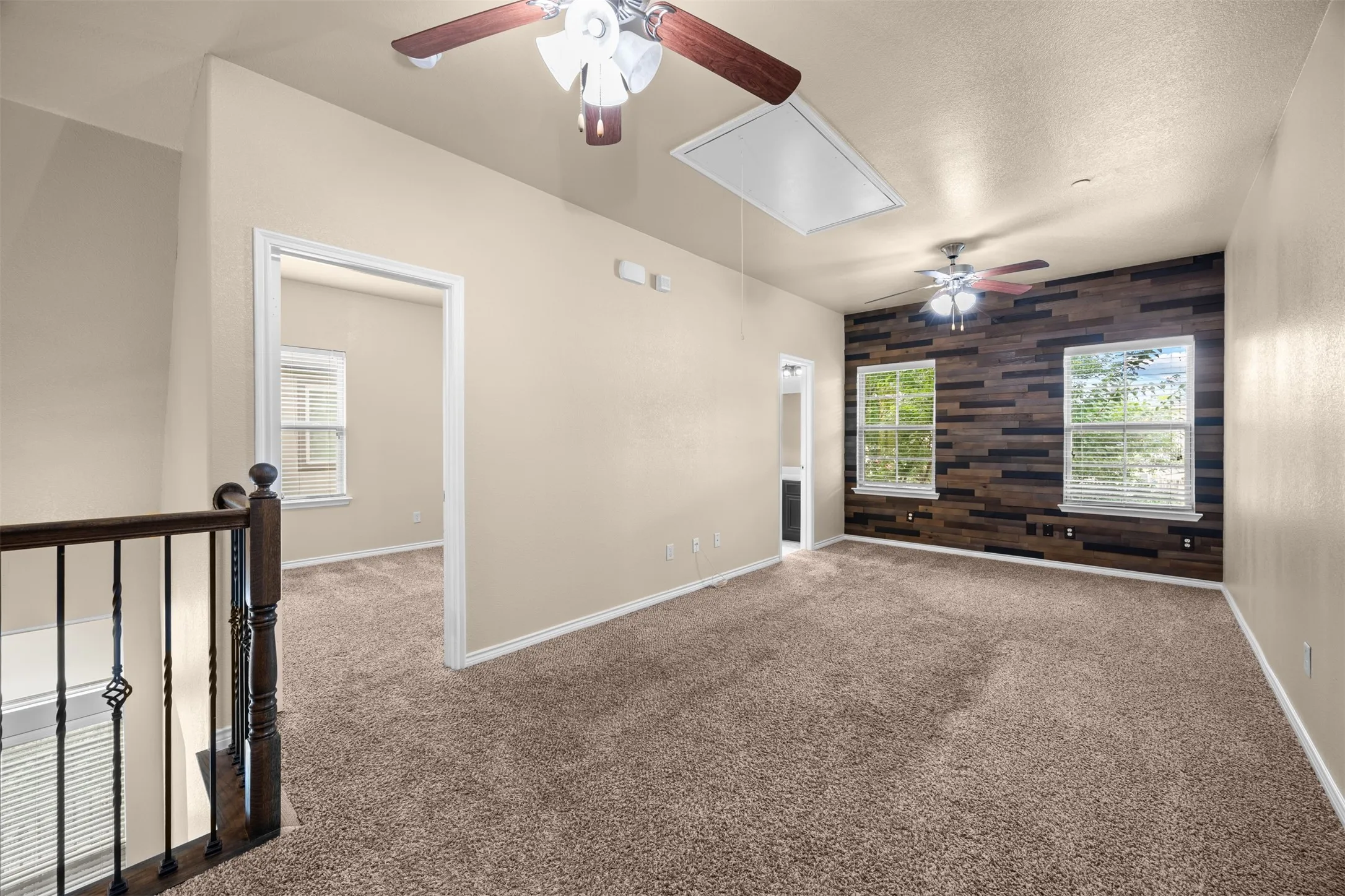 Townhouse For Sale in Collin County , 5621 Cojimar Drive, Mc Kinney, Texas 75070, 2 Bedroom, 3 Bathroom, 2 Garage spaces, 1,498 Sqft, built in 2013, Price $365,000, mls#21278196, Real Estate Agent in Mc Kinney, Homes For Sale in Collin county, Homes For Sale in Mc Kinney, Realtor in Mc Kinney Texas, Real Estate Brokerage Independent Realty Texas, Luminita Cordes Realtor