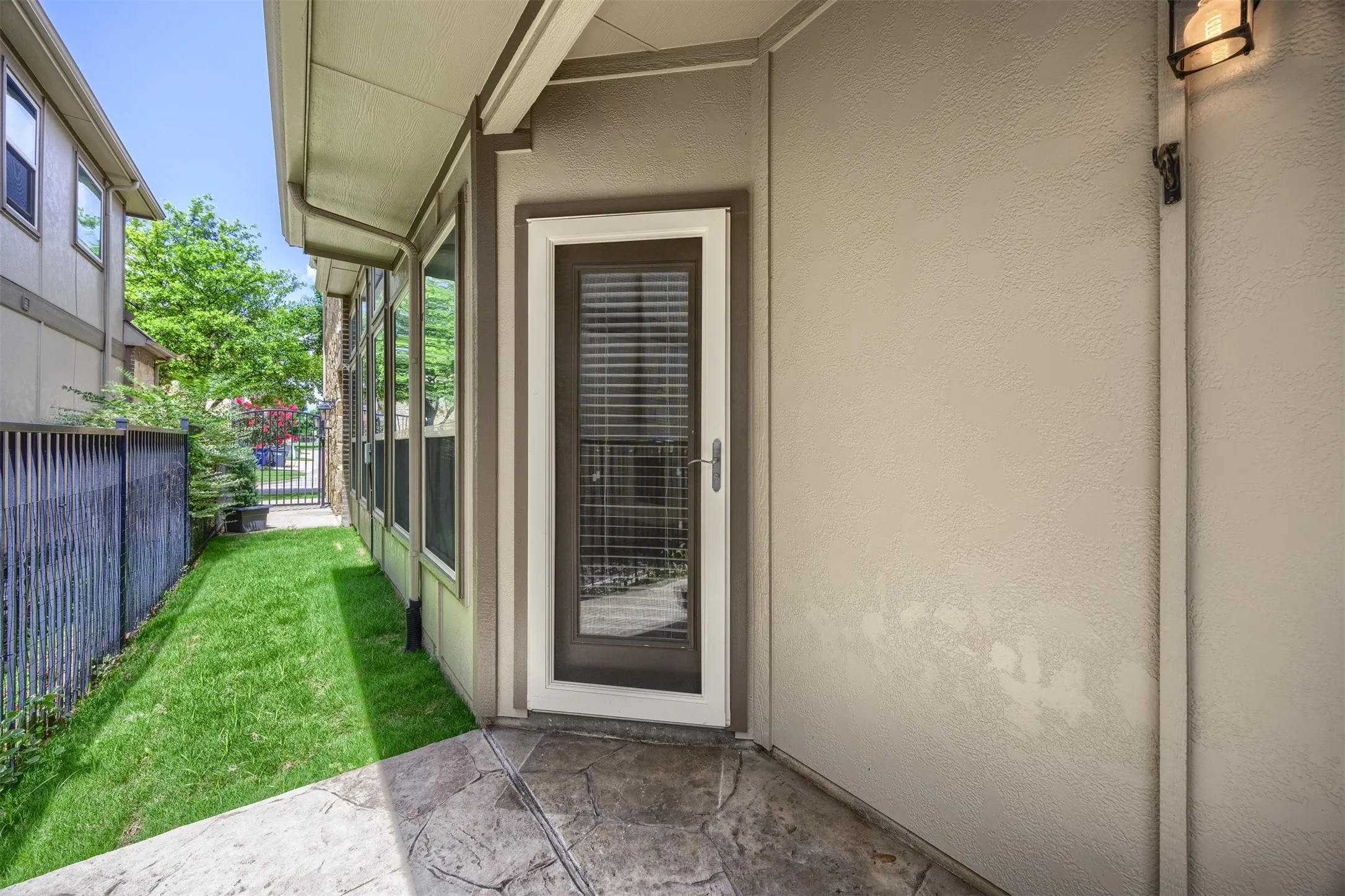 Townhouse For Sale in Collin County , 5621 Cojimar Drive, Mc Kinney, Texas 75070, 2 Bedroom, 3 Bathroom, 2 Garage spaces, 1,498 Sqft, built in 2013, Price $365,000, mls#21278196, Real Estate Agent in Mc Kinney, Homes For Sale in Collin county, Homes For Sale in Mc Kinney, Realtor in Mc Kinney Texas, Real Estate Brokerage Independent Realty Texas, Luminita Cordes Realtor