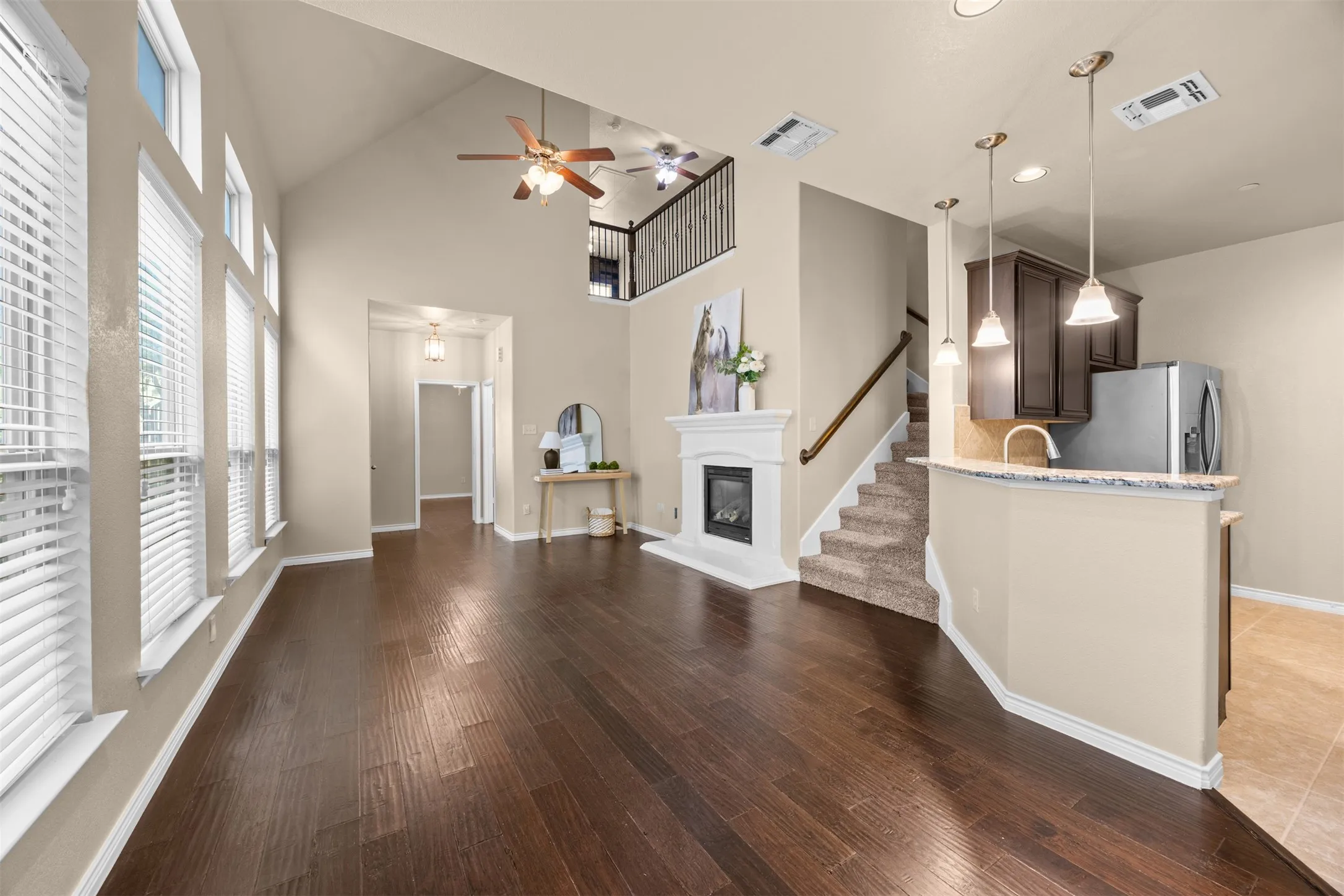 Townhouse For Sale in Collin County , 5621 Cojimar Drive, Mc Kinney, Texas 75070, 2 Bedroom, 3 Bathroom, 2 Garage spaces, 1,498 Sqft, built in 2013, Price $365,000, mls#21278196, Real Estate Agent in Mc Kinney, Homes For Sale in Collin county, Homes For Sale in Mc Kinney, Realtor in Mc Kinney Texas, Real Estate Brokerage Independent Realty Texas, Luminita Cordes Realtor