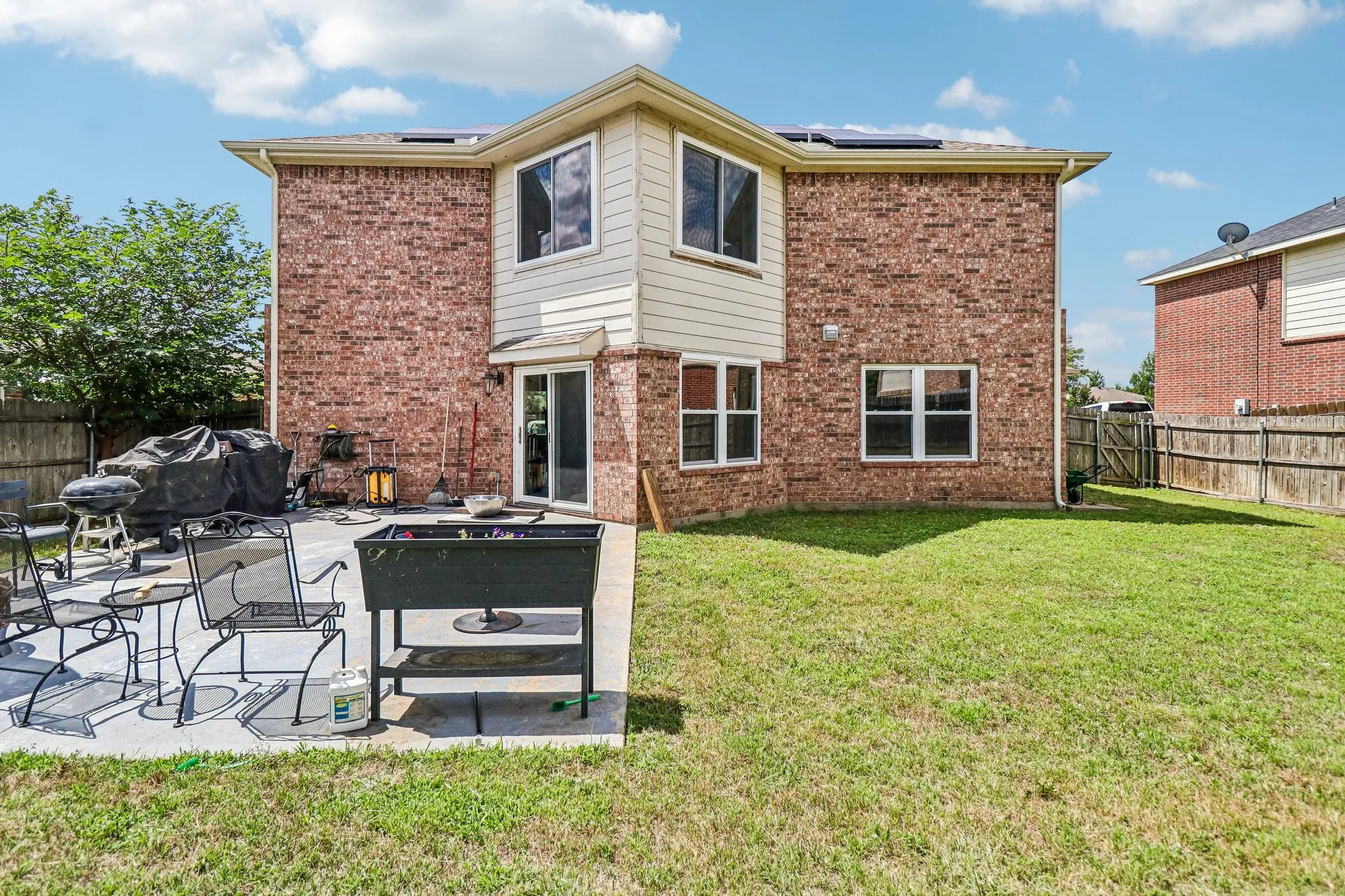 Single Family Residence For Sale in Tarrant County , 704 Partridge Drive, Saginaw, Texas 76131, 5 Bedroom, 4 Bathroom, 3 Garage spaces, 2,766 Sqft, built in 2006, mls#21299497, Real Estate Agent in Saginaw, Homes For Sale in Tarrant county, Homes For Sale in Saginaw, Realtor in Saginaw Texas, Real Estate Brokerage Independent Realty Texas, Luminita Cordes Realtor