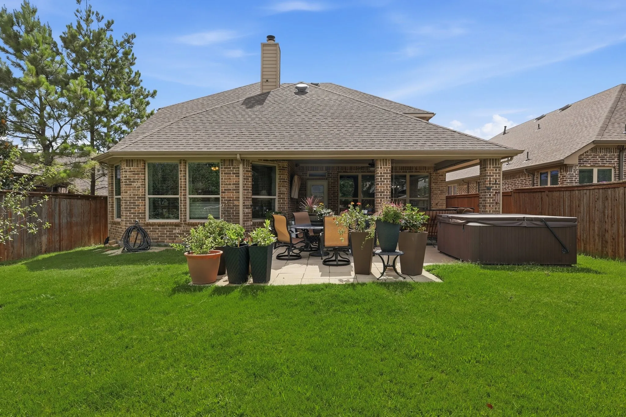 Single Family Residence For Sale in Denton County , 8313 Primrose Trail, Lantana, Texas 76226, 4 Bedroom, 4 Bathroom, 2 Garage spaces, 3,369 Sqft, built in 2013, mls#21289074, Real Estate Agent in Lantana, Homes For Sale in Denton county, Homes For Sale in Lantana, Realtor in Lantana Texas, Real Estate Brokerage Independent Realty Texas, Luminita Cordes Realtor