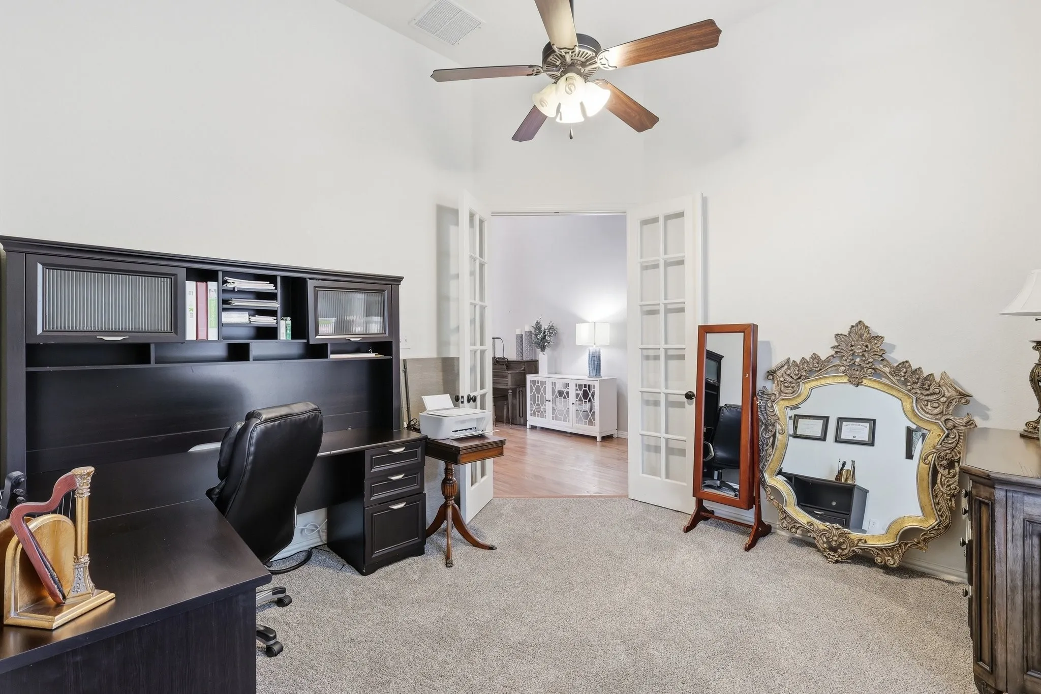Single Family Residence For Sale in Denton County , 8313 Primrose Trail, Lantana, Texas 76226, 4 Bedroom, 4 Bathroom, 2 Garage spaces, 3,369 Sqft, built in 2013, mls#21289074, Real Estate Agent in Lantana, Homes For Sale in Denton county, Homes For Sale in Lantana, Realtor in Lantana Texas, Real Estate Brokerage Independent Realty Texas, Luminita Cordes Realtor