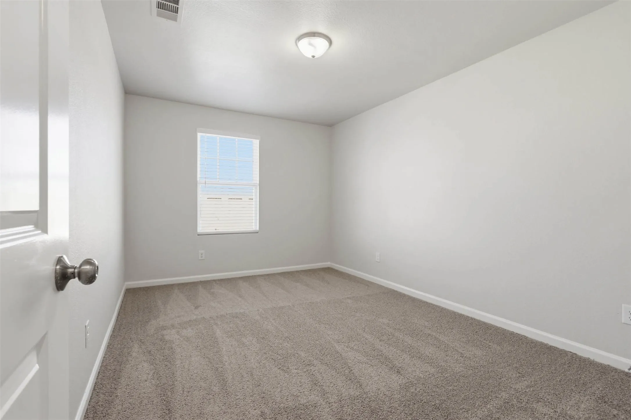 Single Family Residence For Sale in Tarrant County , 453 Canoe Way, Crowley, Texas 76036, 4 Bedroom, 3 Bathroom, 2 Garage spaces, 2,406 Sqft, built in 2020, mls#21292952, Real Estate Agent in Crowley, Homes For Sale in Tarrant county, Homes For Sale in Crowley, Realtor in Crowley Texas, Real Estate Brokerage Independent Realty Texas, Luminita Cordes Realtor