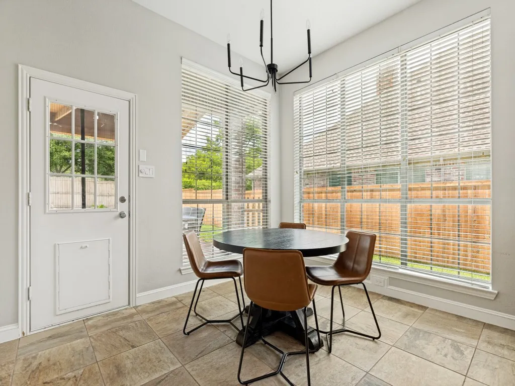 Single Family Residence For Sale in Collin County , 1001 Thornapple Drive, Mc Kinney, Texas 75071, 4 Bedroom, 4 Bathroom, 3 Garage spaces, 3,500 Sqft, built in 2005, mls#21300115, Real Estate Agent in Mc Kinney, Homes For Sale in Collin county, Homes For Sale in Mc Kinney, Realtor in Mc Kinney Texas, Real Estate Brokerage Independent Realty Texas, Luminita Cordes Realtor