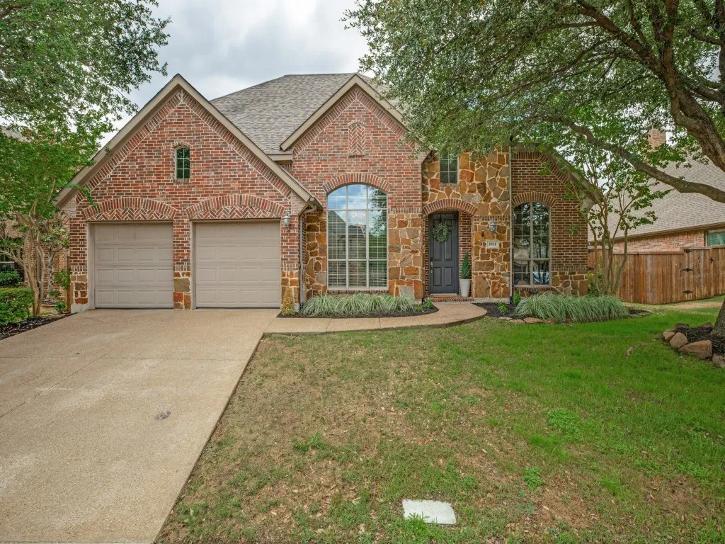 Single Family Residence For Sale in Collin County , 1001 Thornapple Drive, Mc Kinney, Texas 75071, 4 Bedroom, 4 Bathroom, 3 Garage spaces, 3,500 Sqft, built in 2005, mls#21300115, Real Estate Agent in Mc Kinney, Homes For Sale in Collin county, Homes For Sale in Mc Kinney, Realtor in Mc Kinney Texas, Real Estate Brokerage Independent Realty Texas, Luminita Cordes Realtor