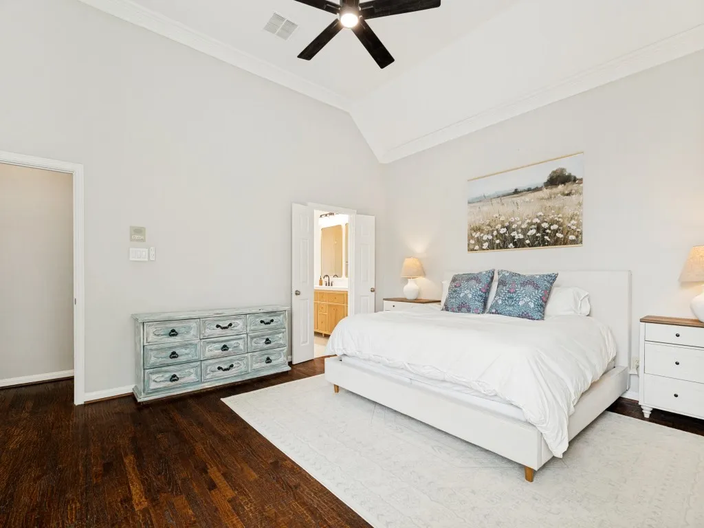 Single Family Residence For Sale in Collin County , 1001 Thornapple Drive, Mc Kinney, Texas 75071, 4 Bedroom, 4 Bathroom, 3 Garage spaces, 3,500 Sqft, built in 2005, mls#21300115, Real Estate Agent in Mc Kinney, Homes For Sale in Collin county, Homes For Sale in Mc Kinney, Realtor in Mc Kinney Texas, Real Estate Brokerage Independent Realty Texas, Luminita Cordes Realtor